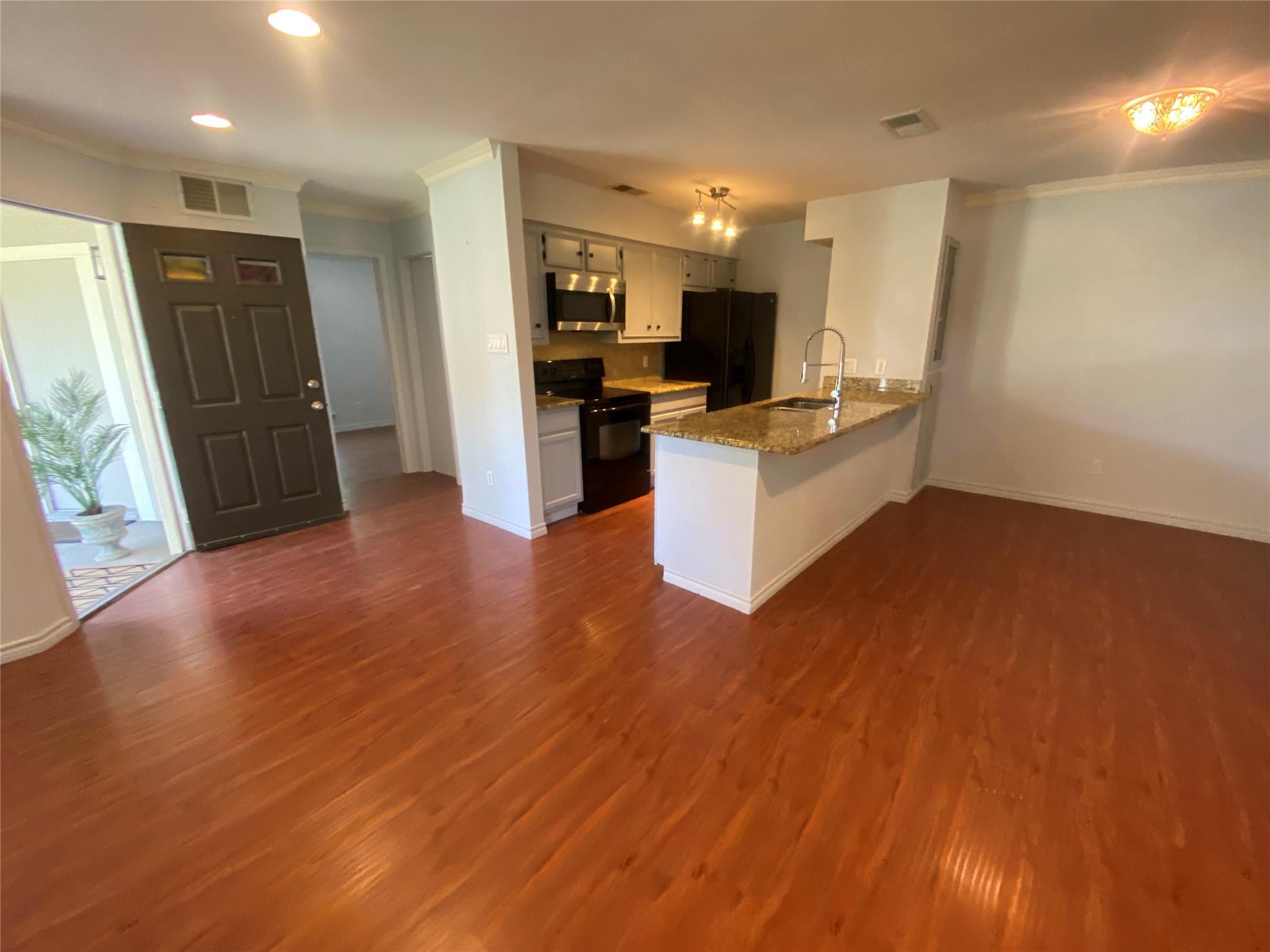 10616 Mellow Meadows Dr Mdws #11d Property Photo 4