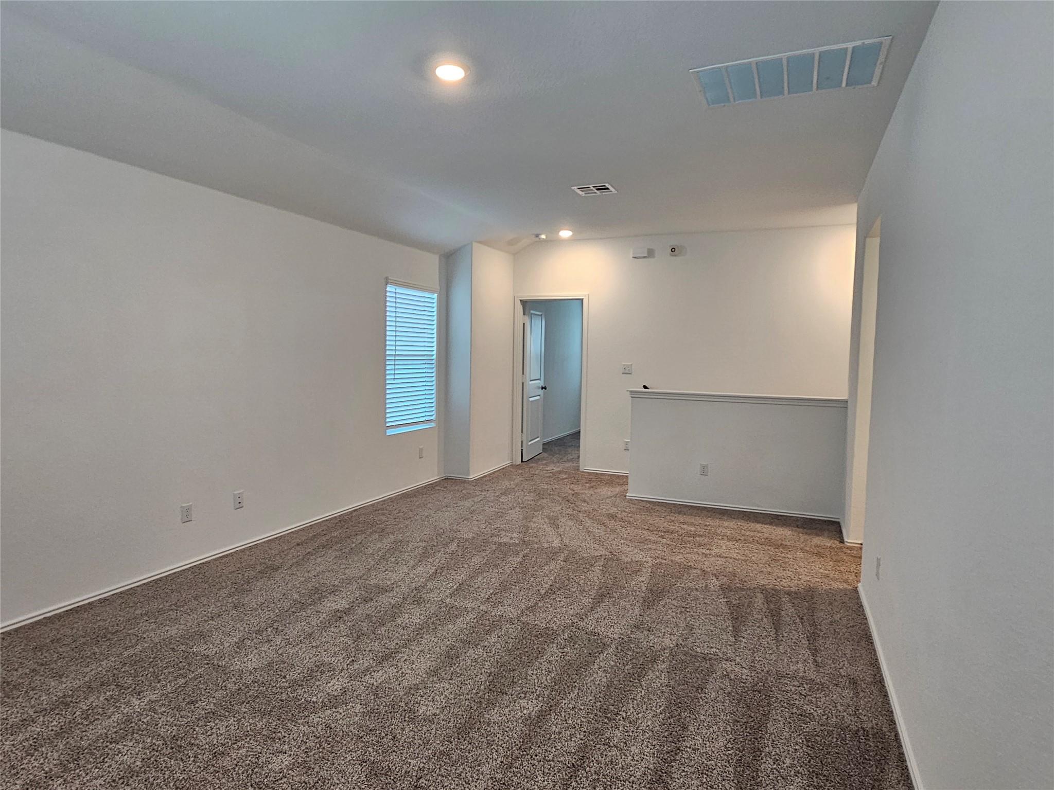 913 Legends Ln Property Photo 17