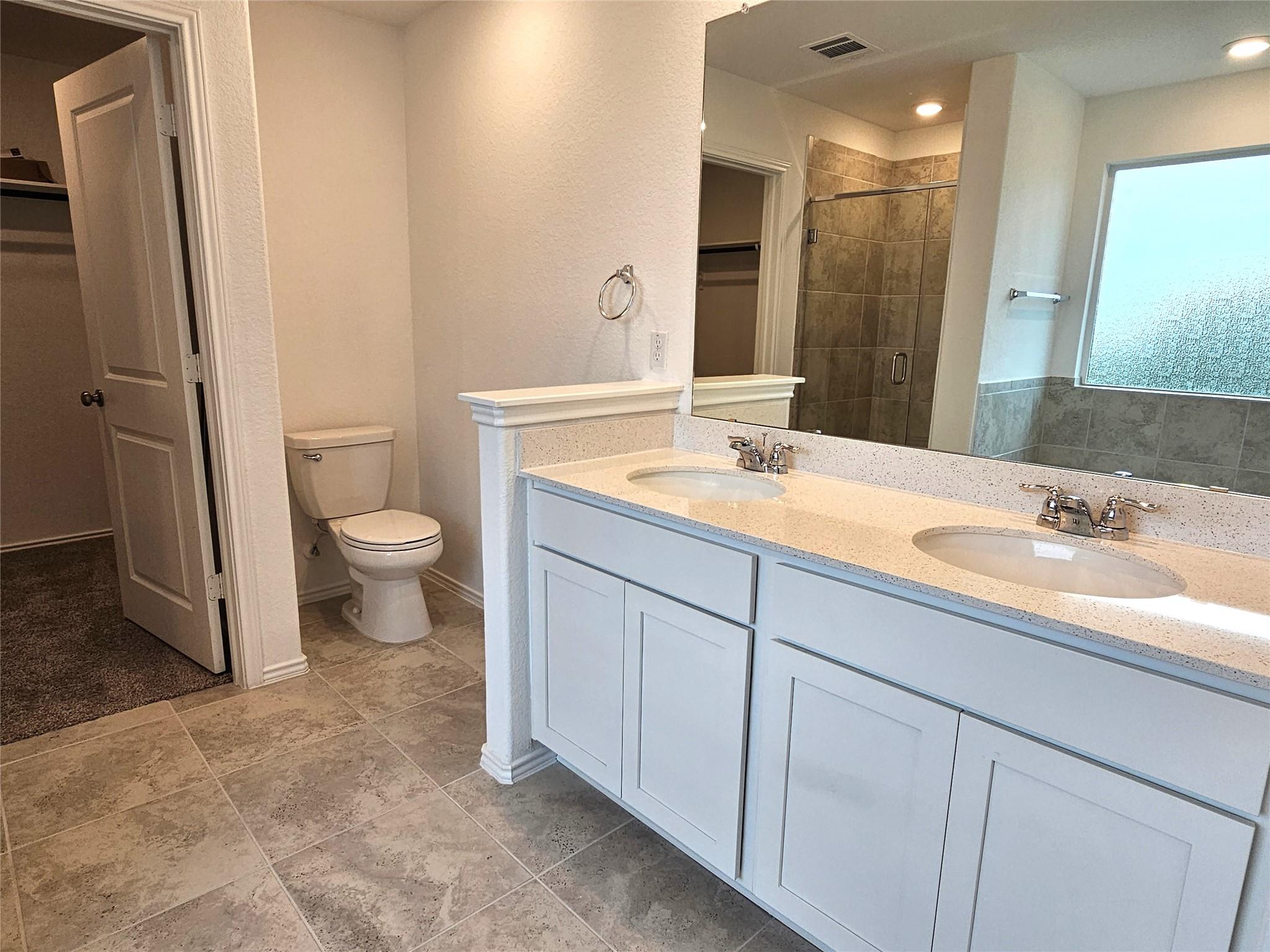 913 Legends Ln Property Photo 19
