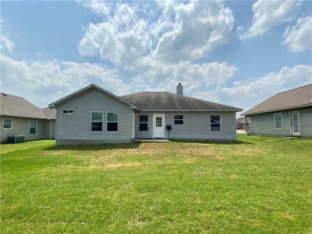 504 Debra Dr Property Photo 6