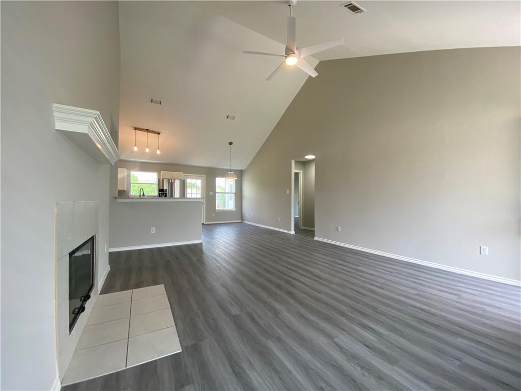504 Debra Dr Property Photo 8