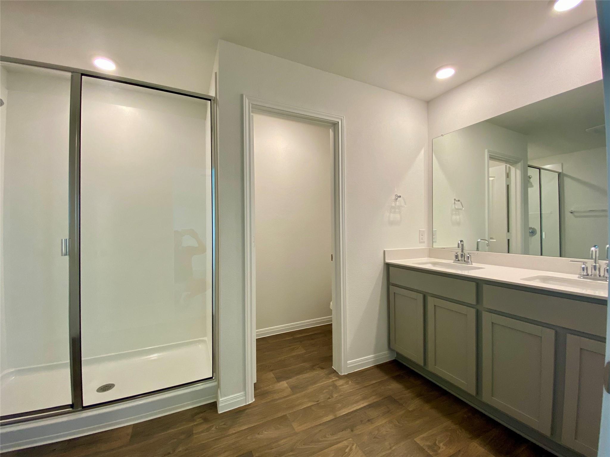 727 Gladiola Loop Property Photo 8