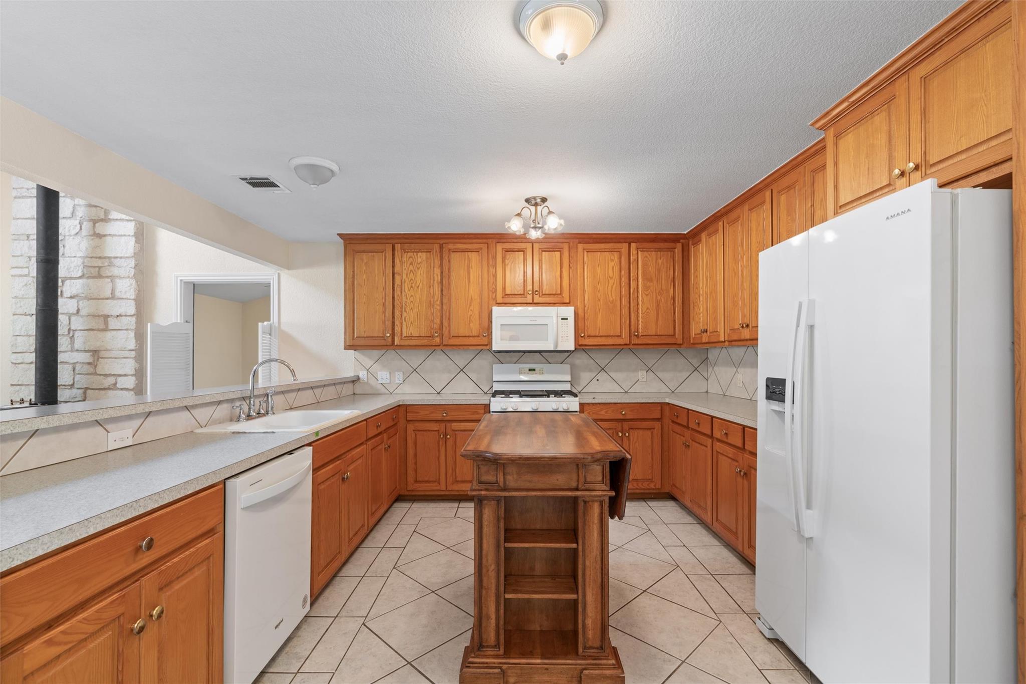 10520 N Highway 77 None Property Photo 13