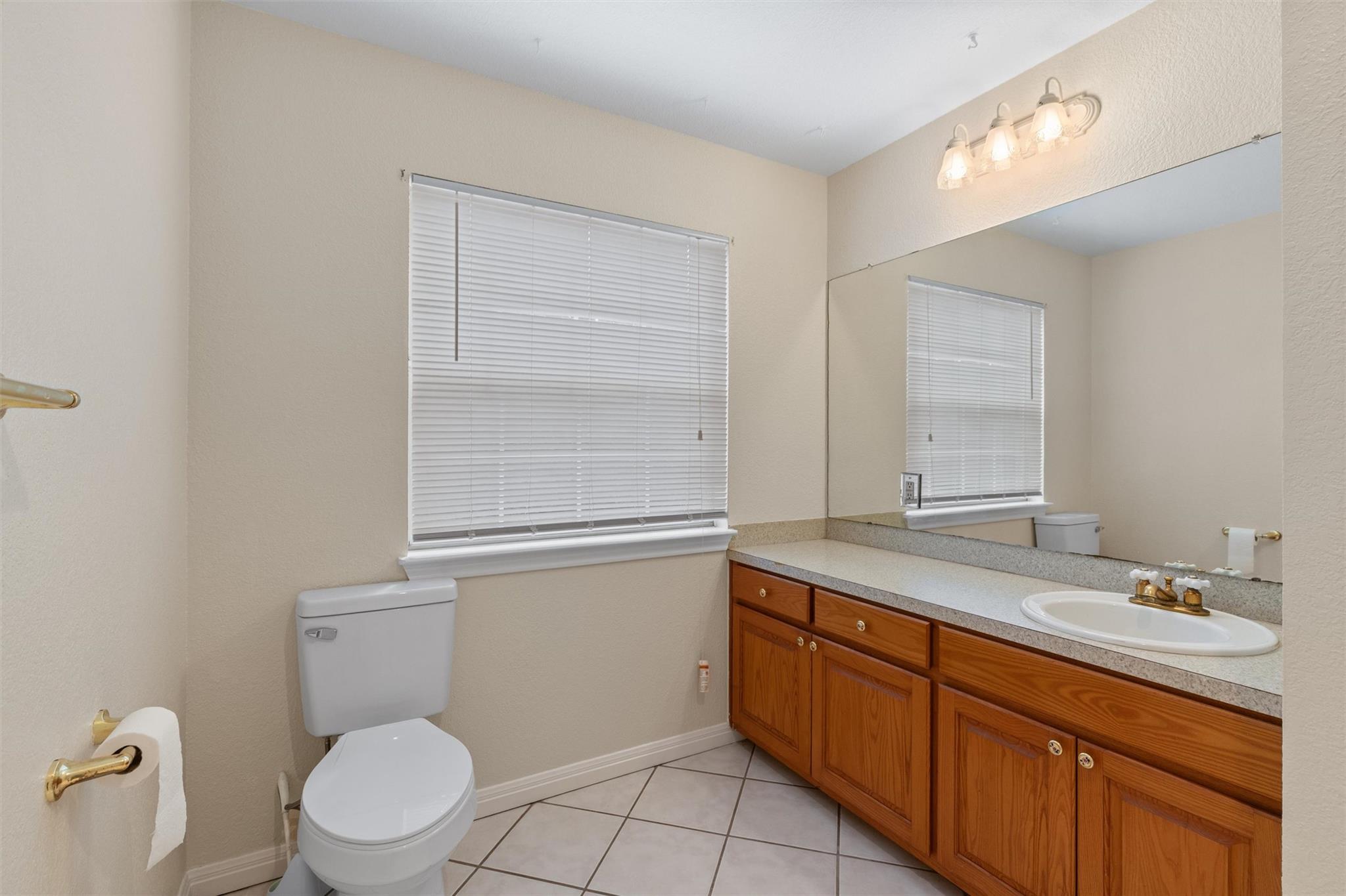10520 N Highway 77 None Property Photo 28