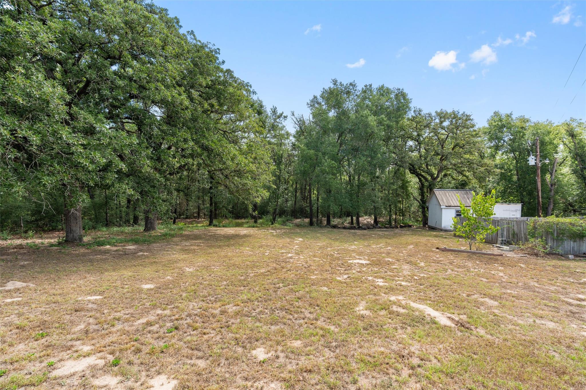 10520 N Highway 77 None Property Photo 36
