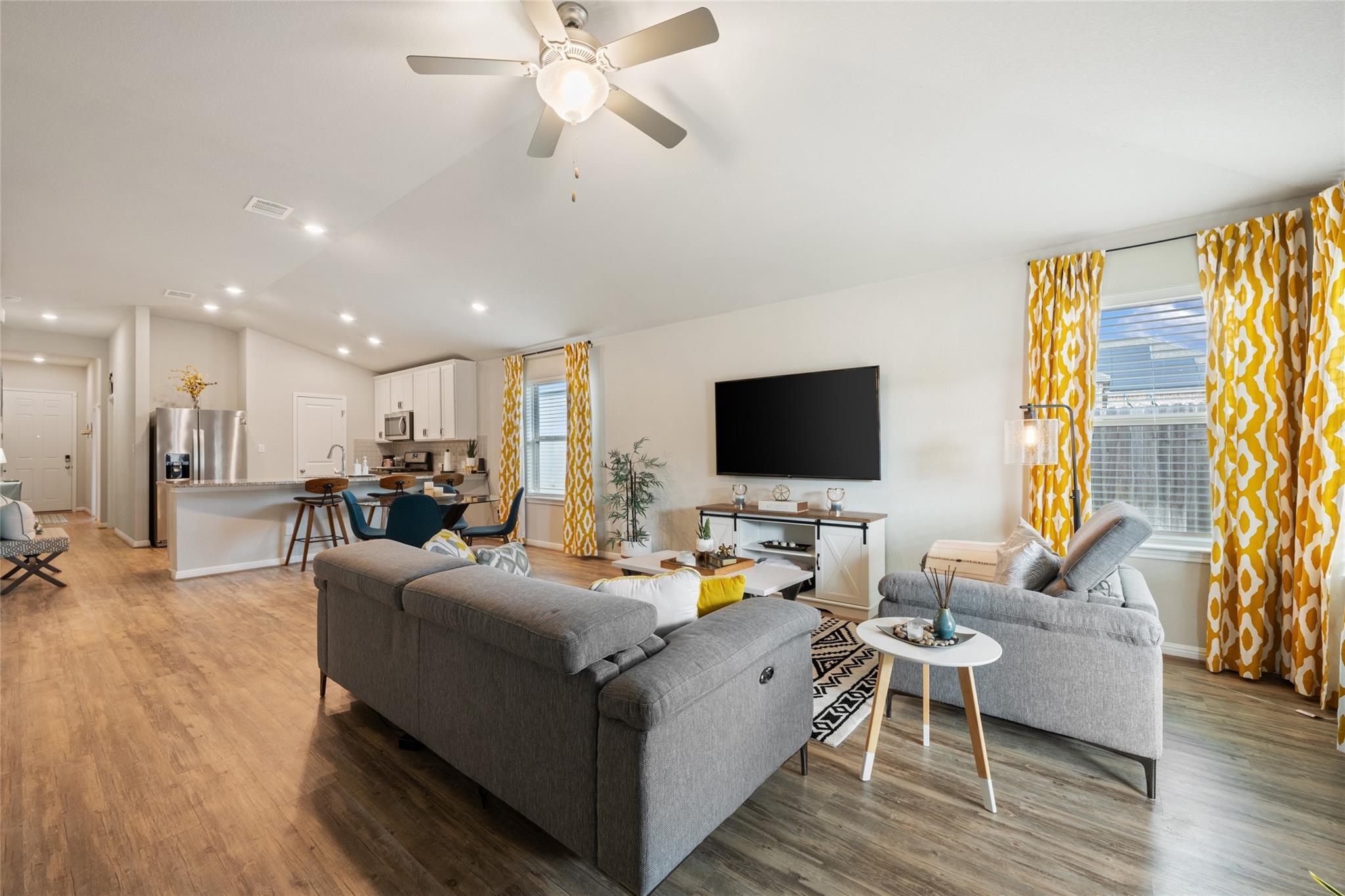 6517 Strelitzia CV Property Photo 1