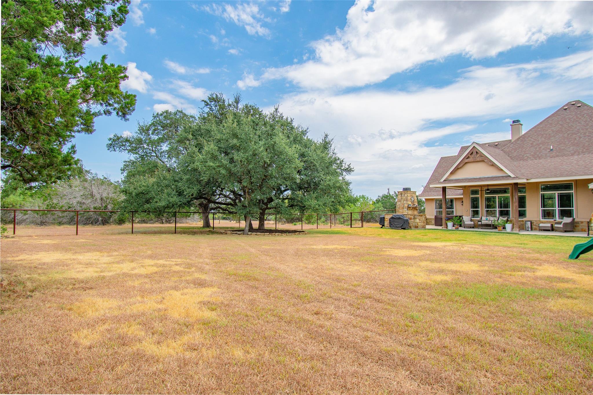 1160 Long Mdw Property Photo 8