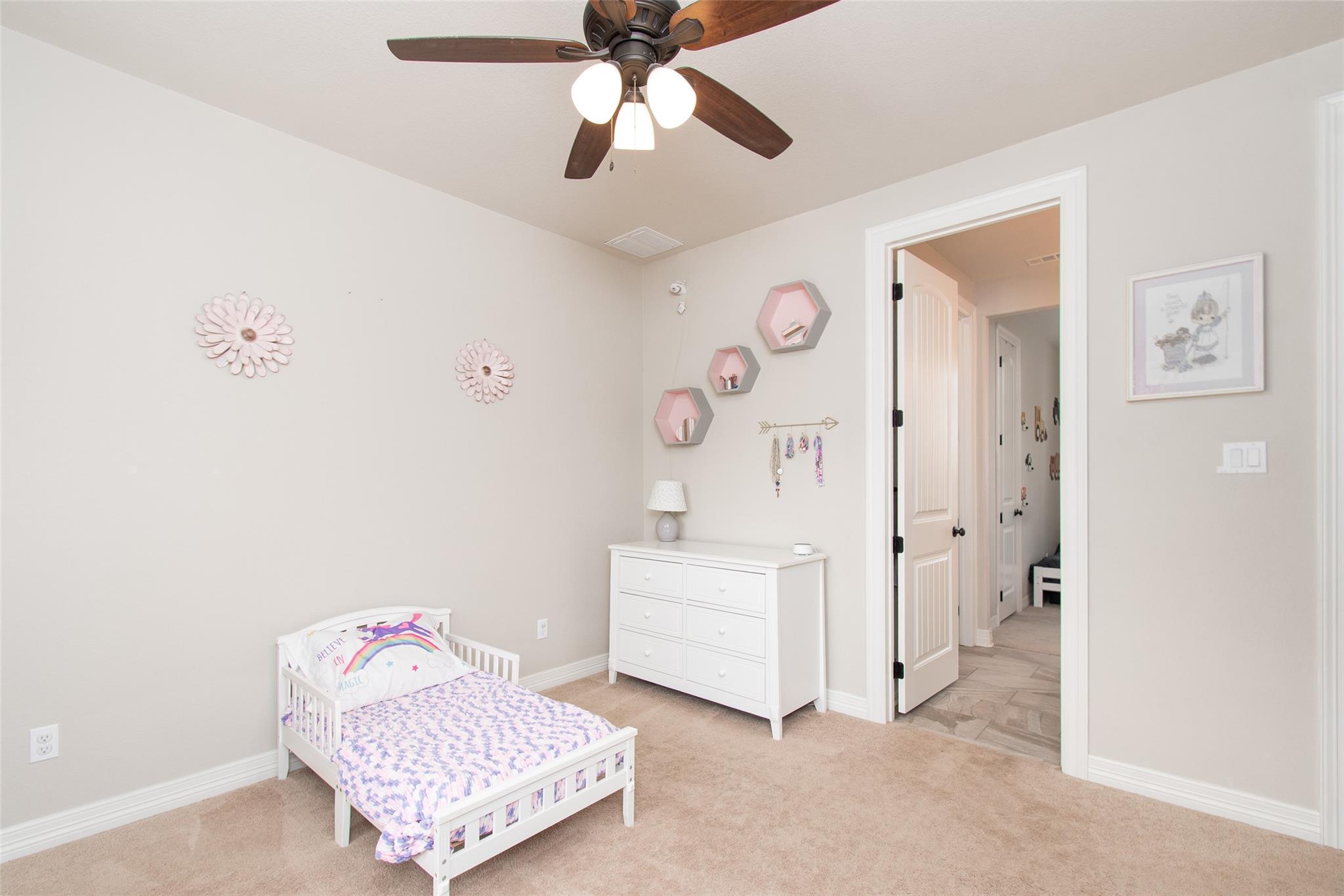 1160 Long Mdw Property Photo 11