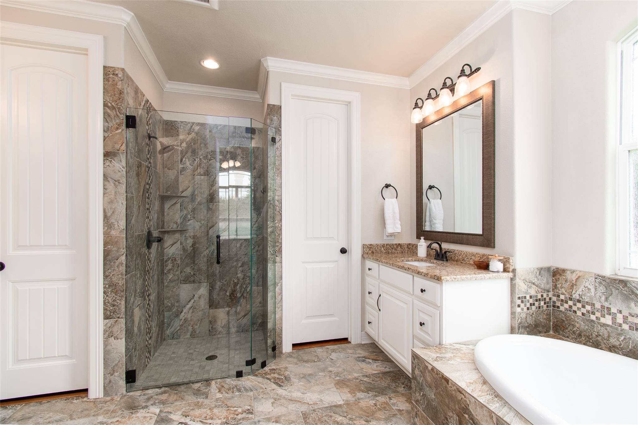 1160 Long Mdw Property Photo 22