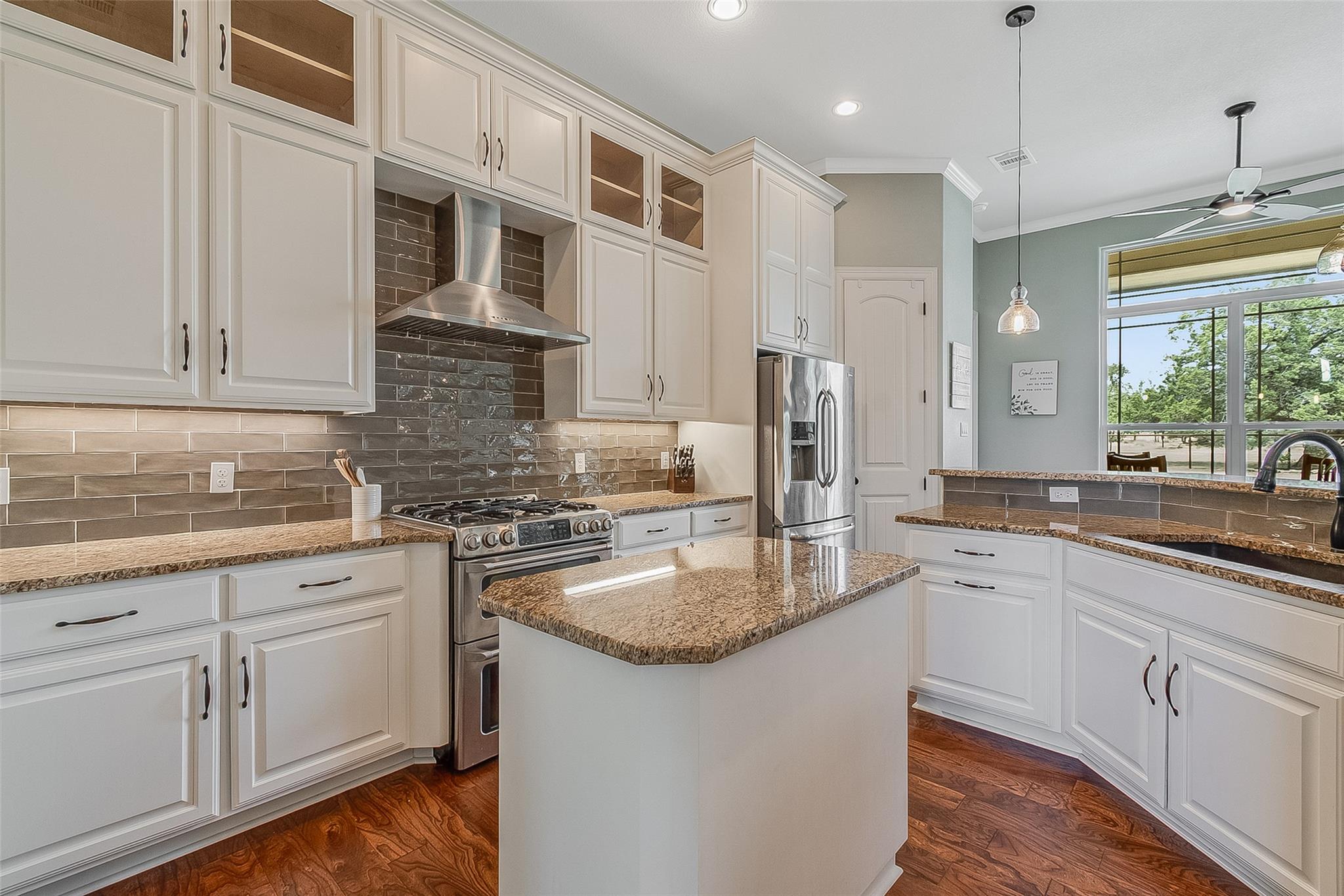 1160 Long Mdw Property Photo 29