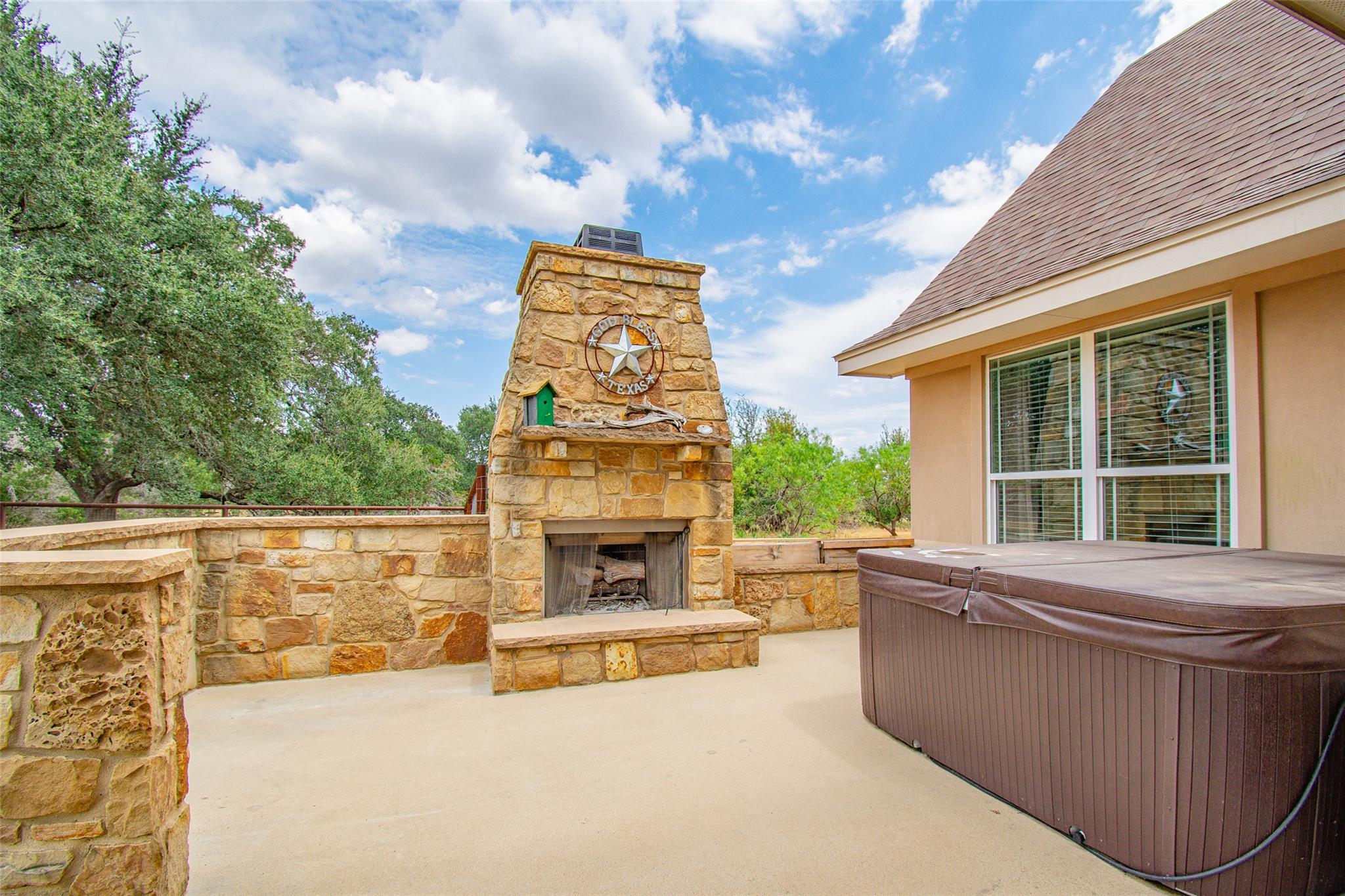 1160 Long Mdw Property Photo 40