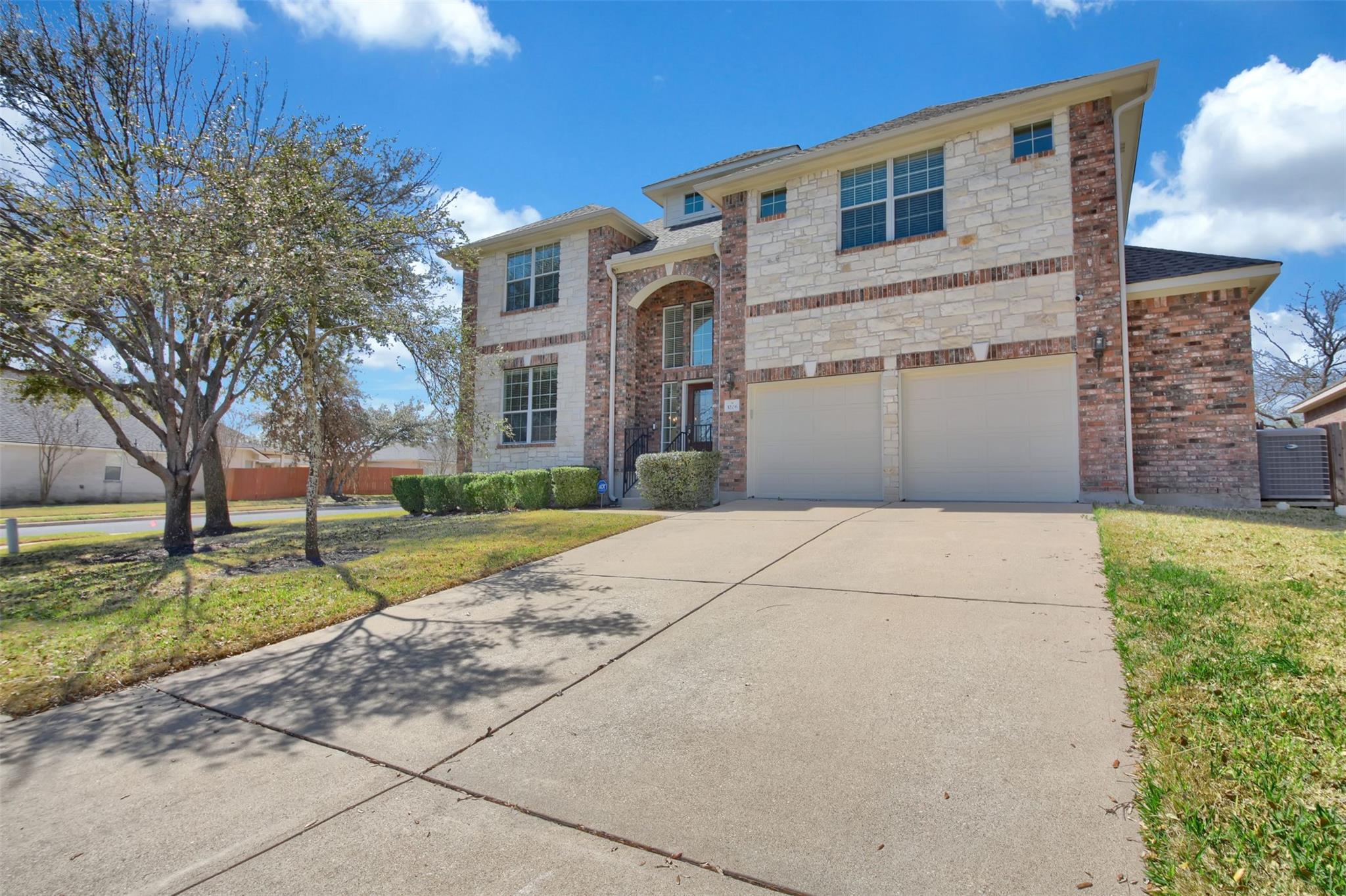 3206 E Luminoso Ln Property Photo 1