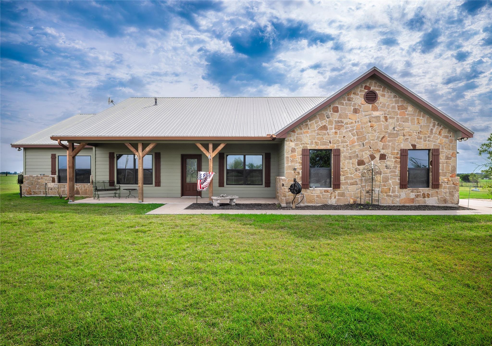 851 & 877 County Road 455 None Property Photo 1