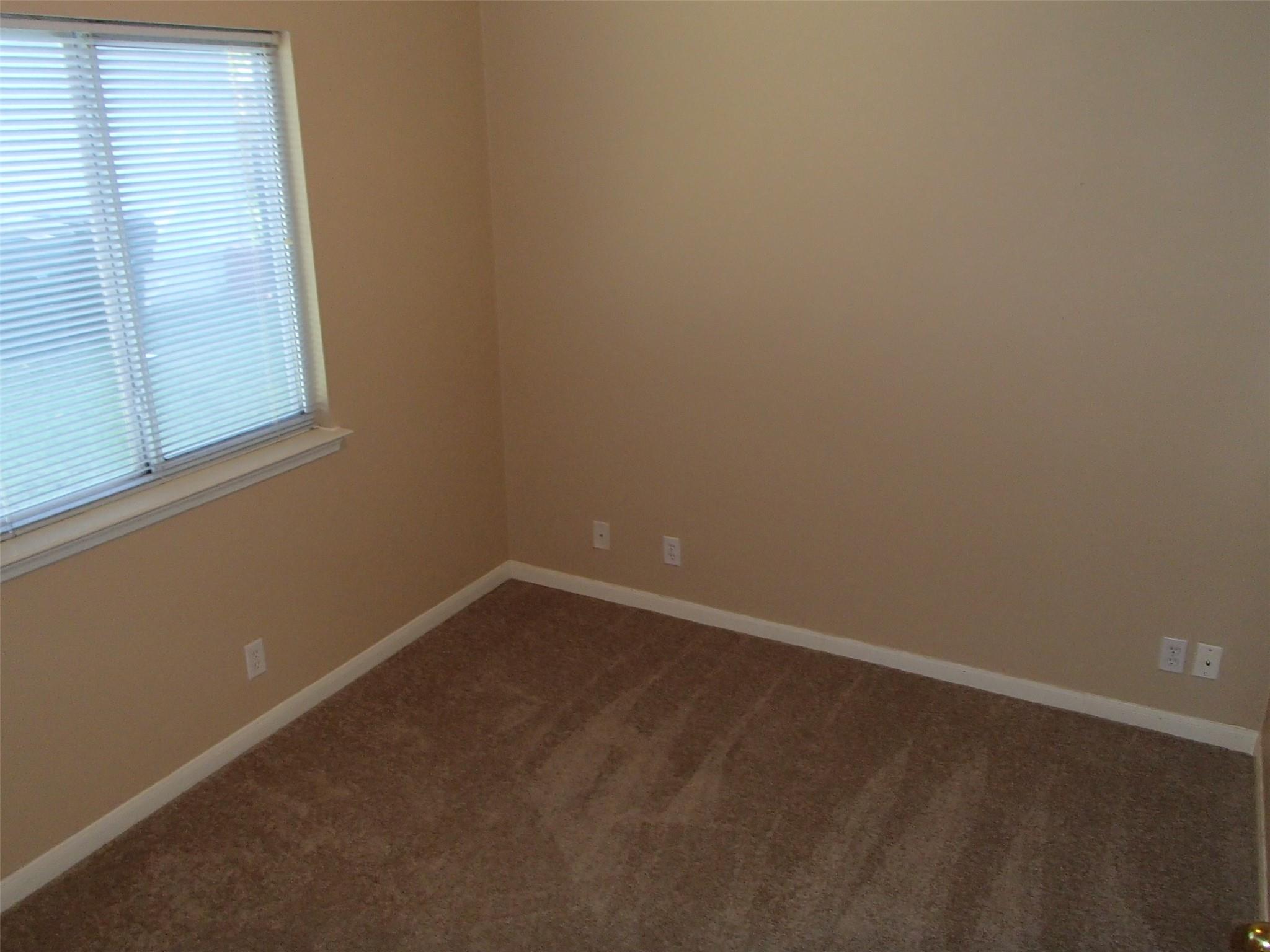 208 Juniper St Property Photo 22