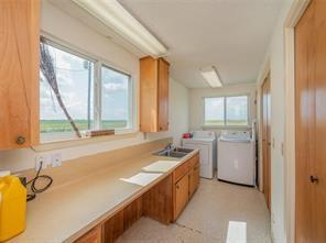17205 County Line Rd Property Photo 11