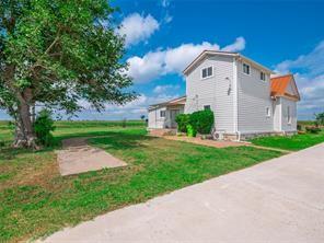 17205 County Line Rd Property Photo 13