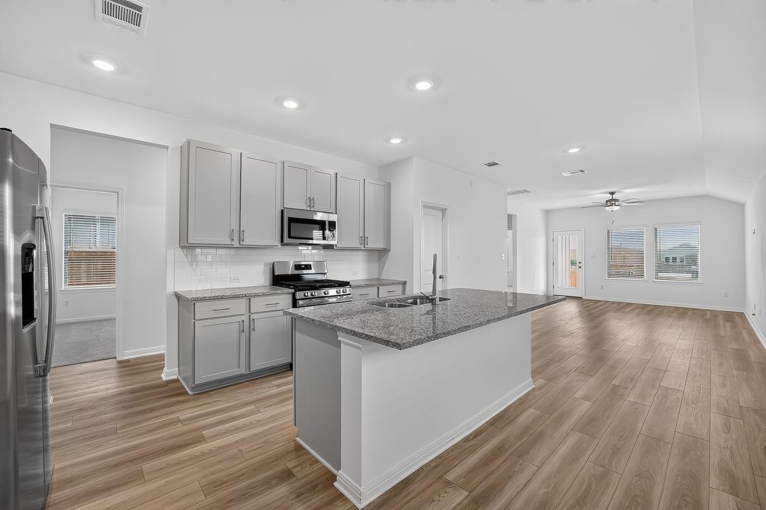 119 Bayou Mint Blvd Property Photo 4