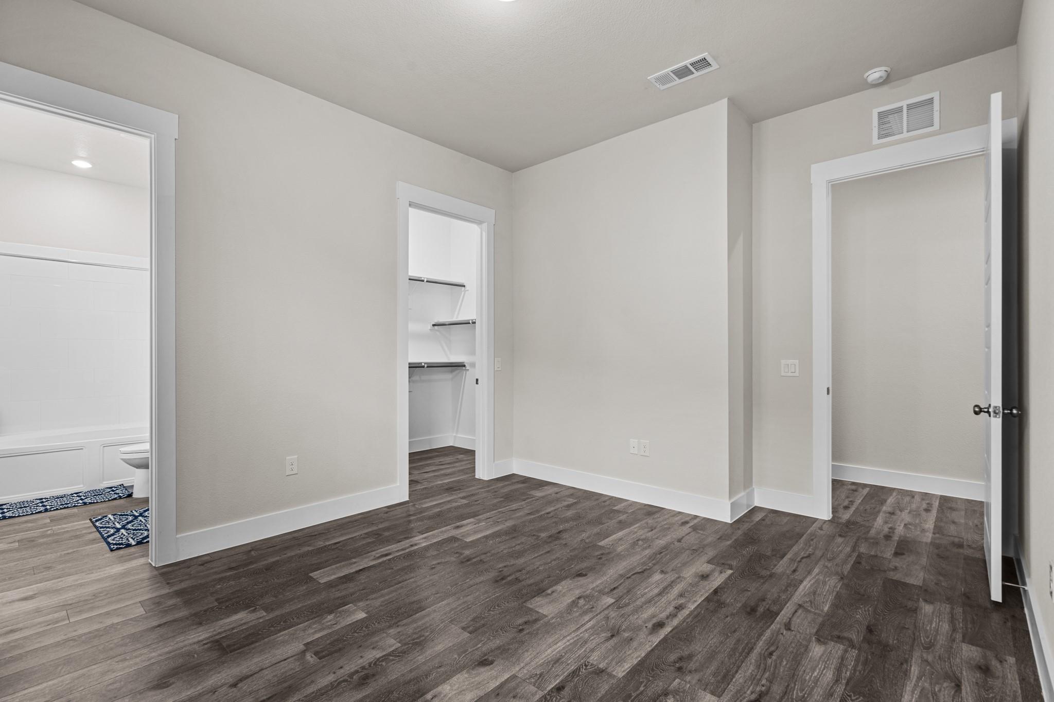 865 Limmer Loop #815 Property Photo 19