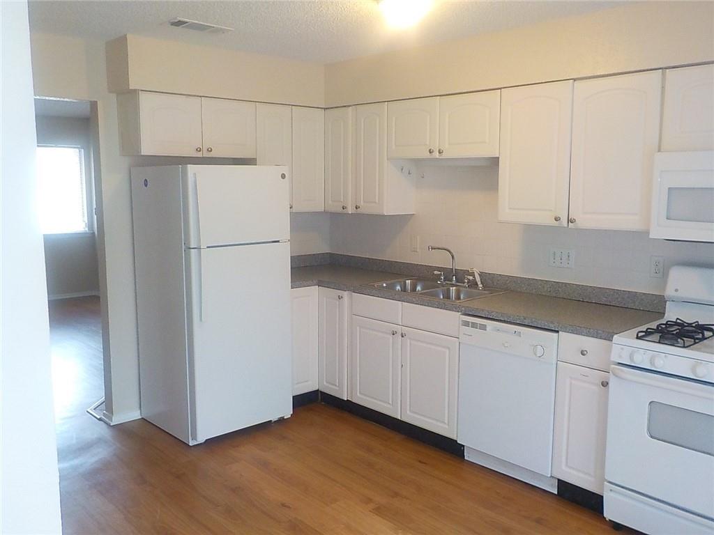 11713 Argonne Forest Trl #b Property Photo 6