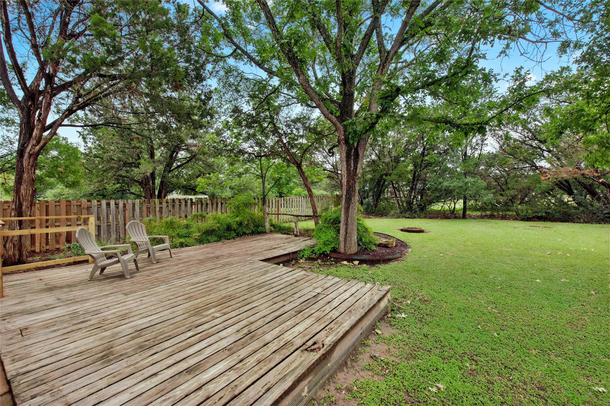 140 Donna Dr Property Photo 33