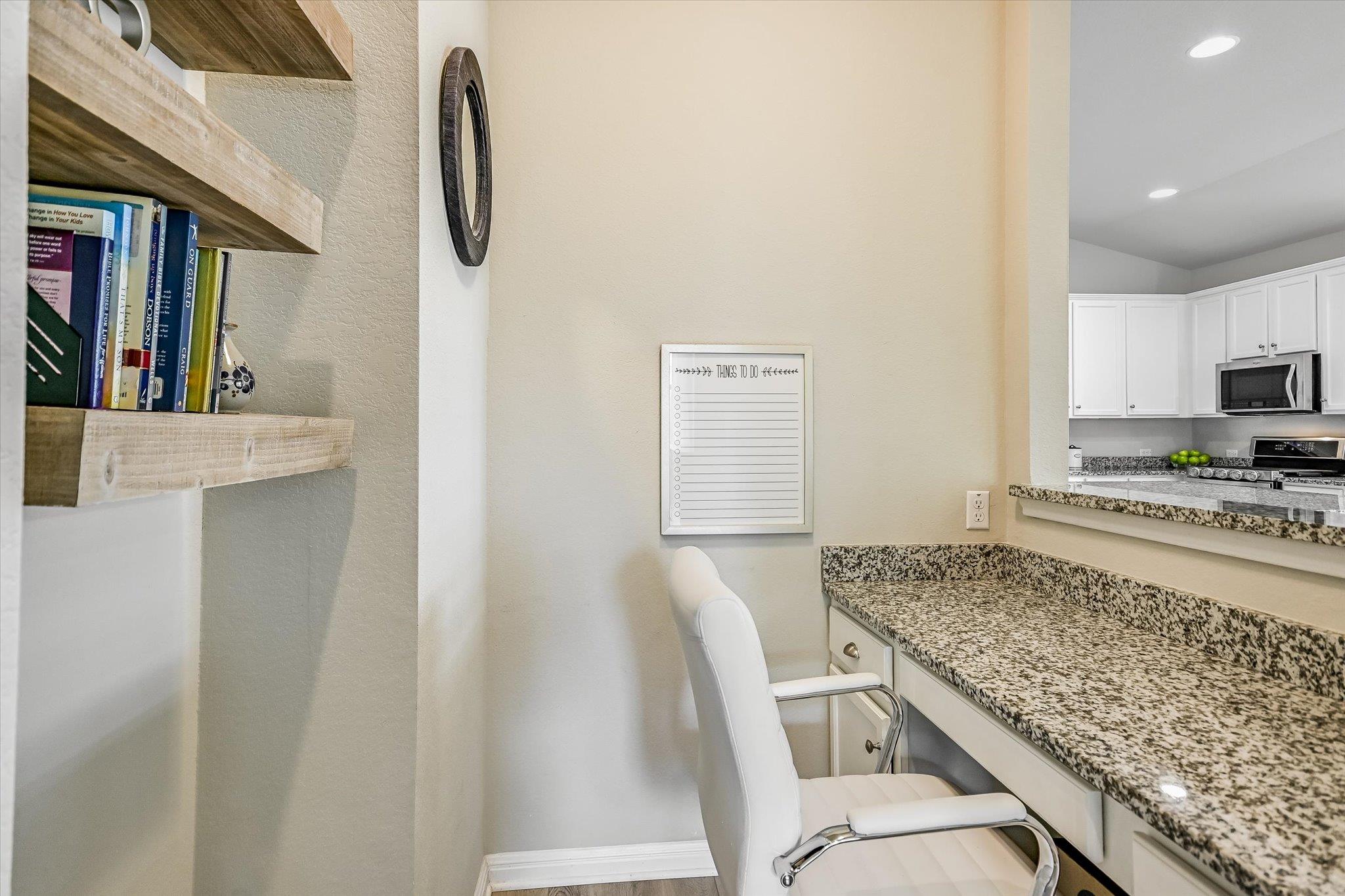 1504 William Bee Dr Property Photo 12