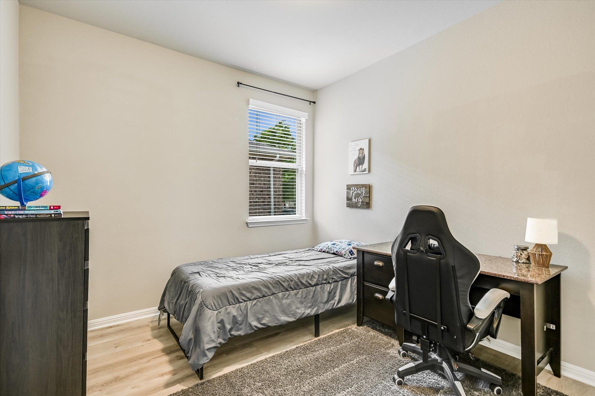 1504 William Bee Dr Property Photo 18