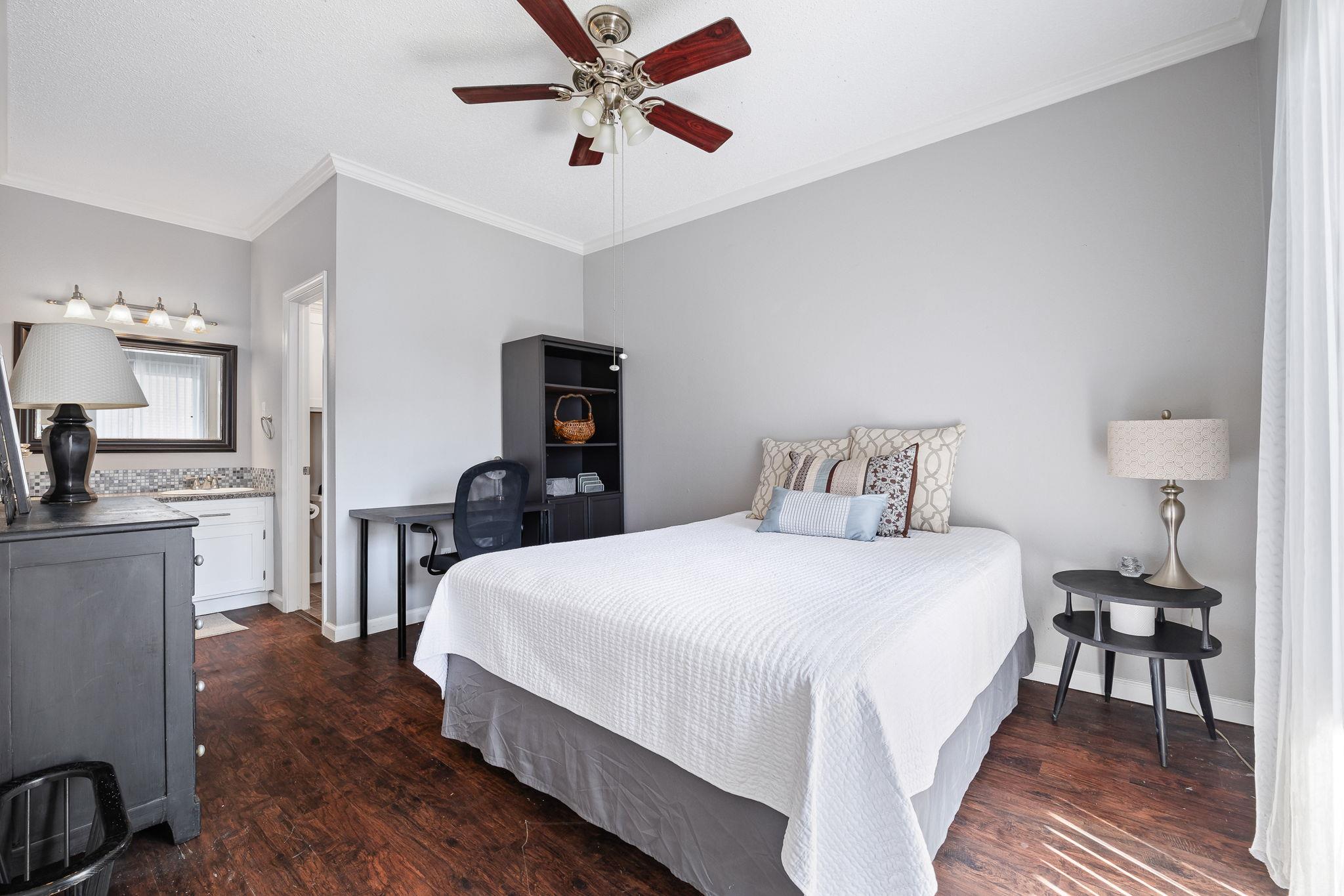 12166 Metric Blvd #239 Property Photo 14
