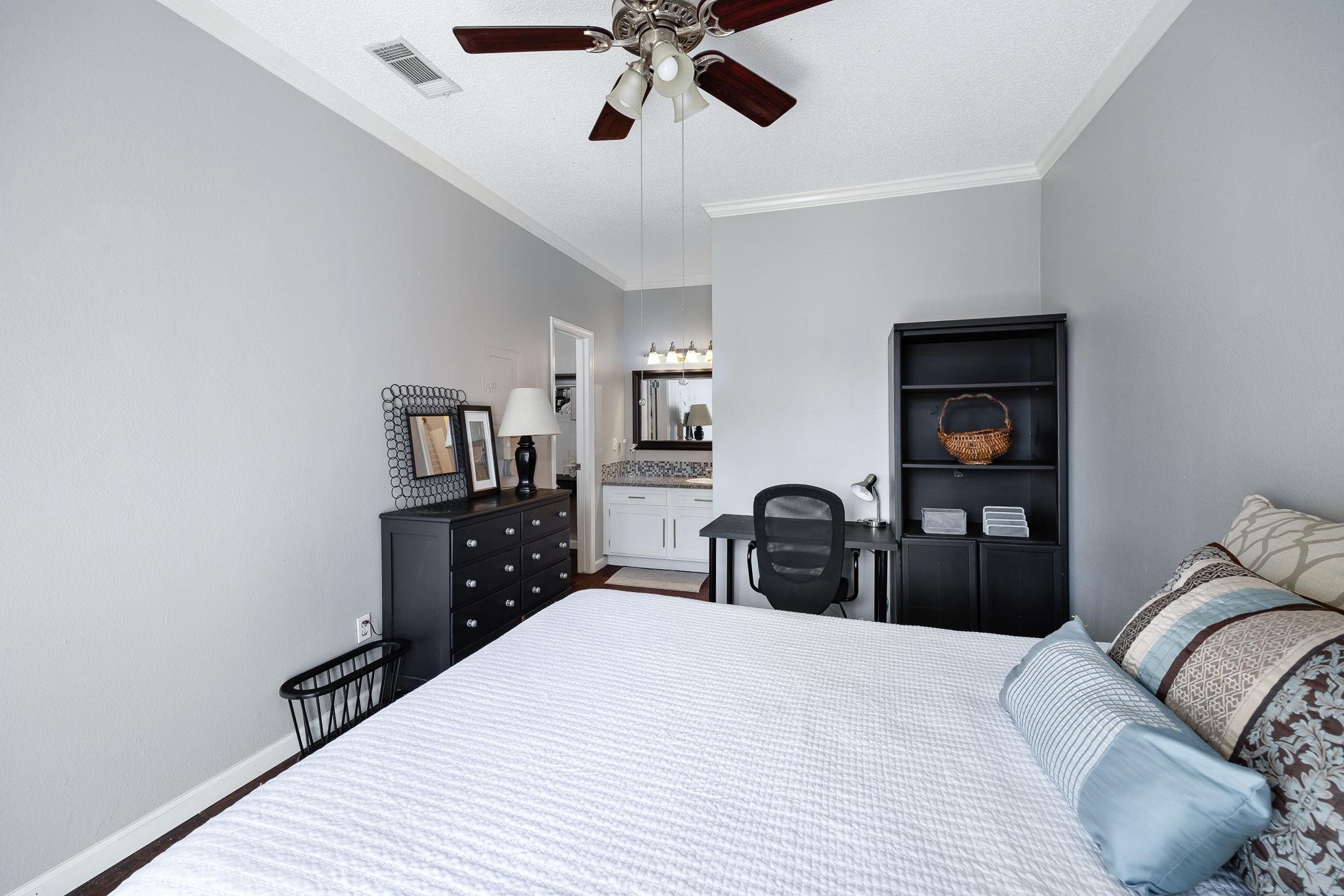 12166 Metric Blvd #239 Property Photo 15