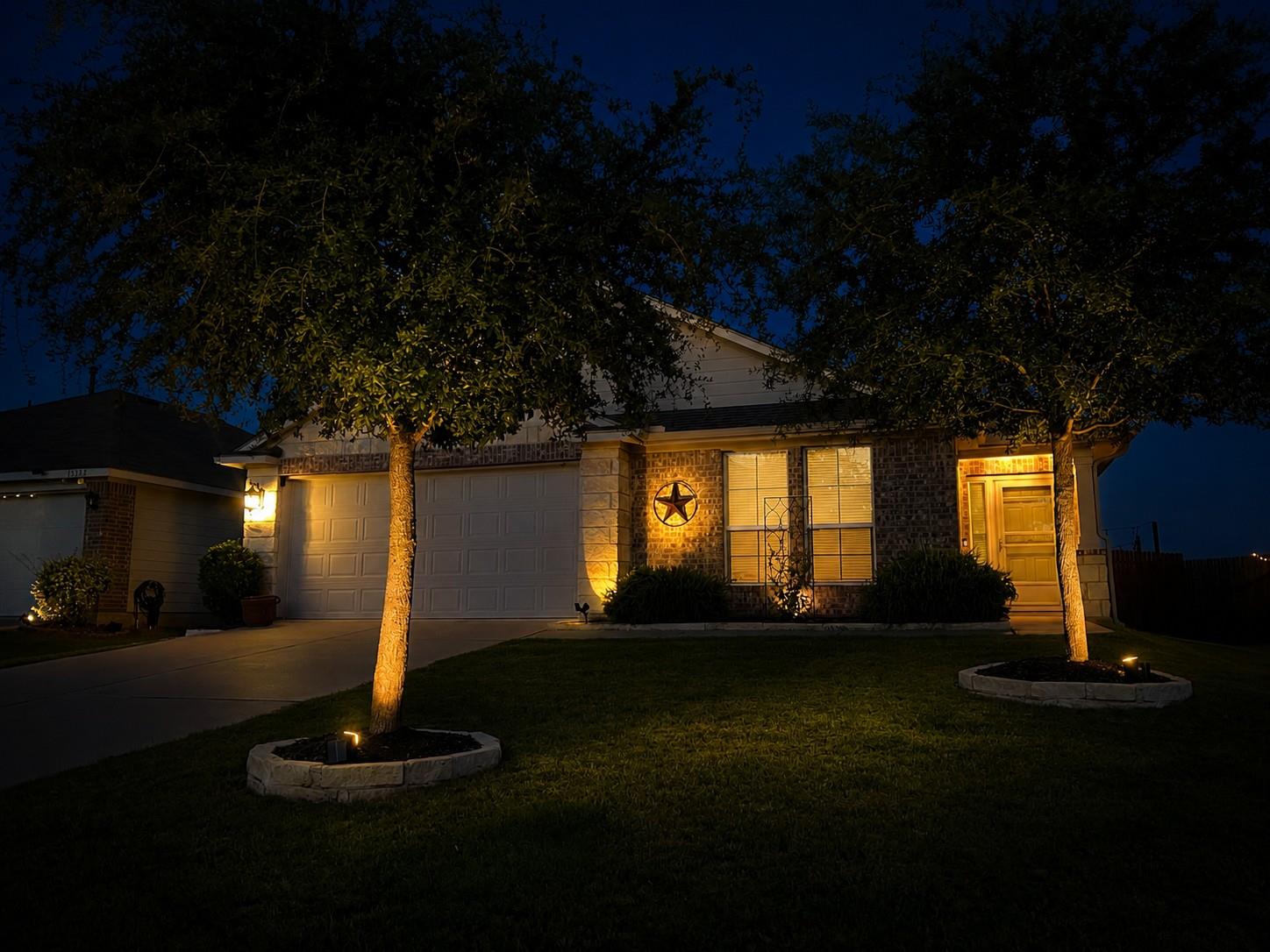 15129 Harkness Pass Property Photo 3