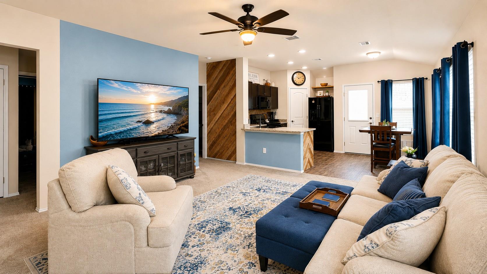 15129 Harkness Pass Property Photo 4