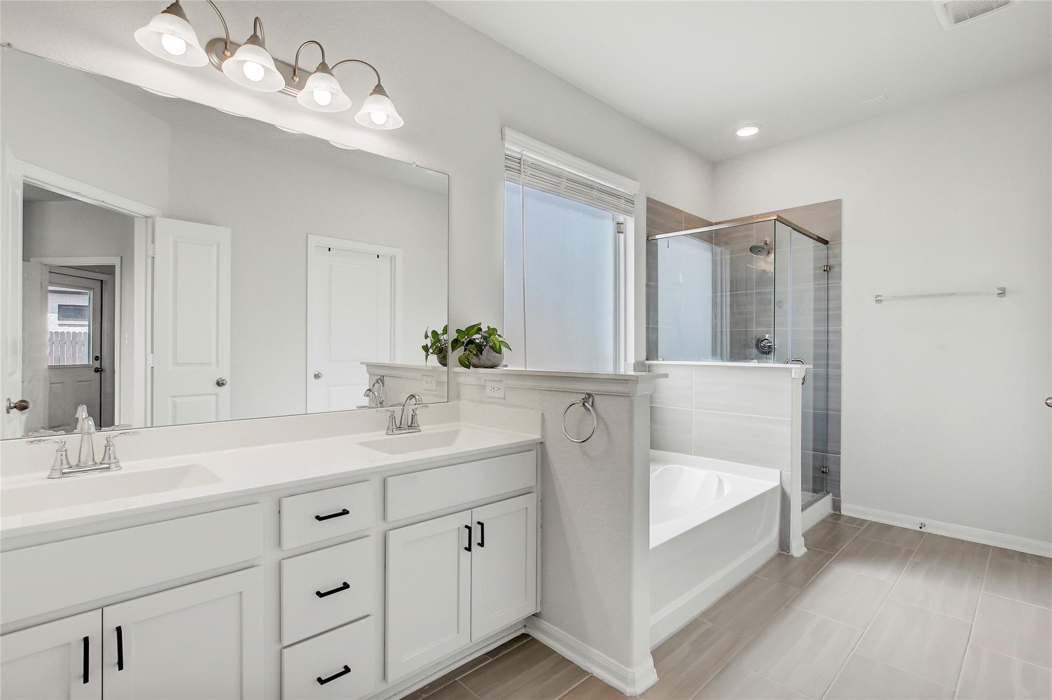 930 Blue Oak Blvd Property Photo 18