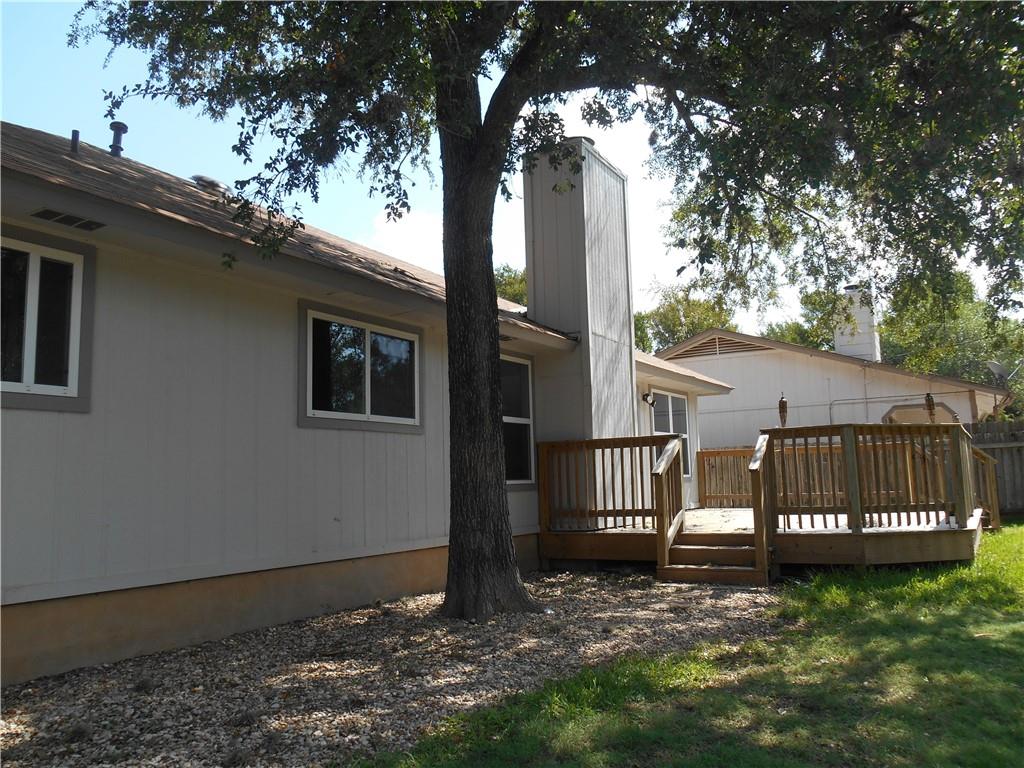 3903 Alexandria Dr Property Photo 3