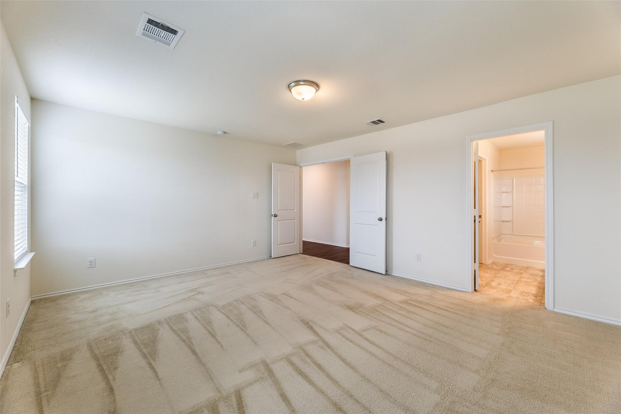 13709 Vigilance St Property Photo 17