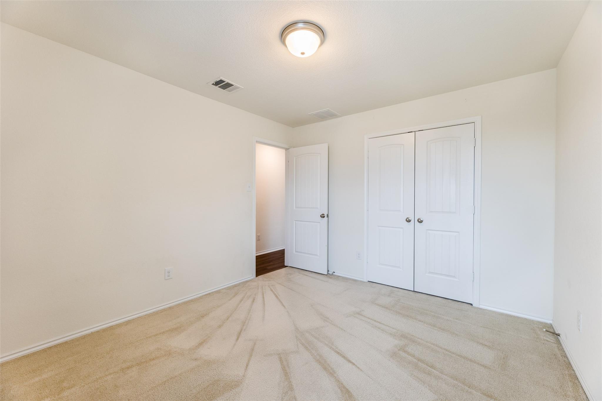 13709 Vigilance St Property Photo 21