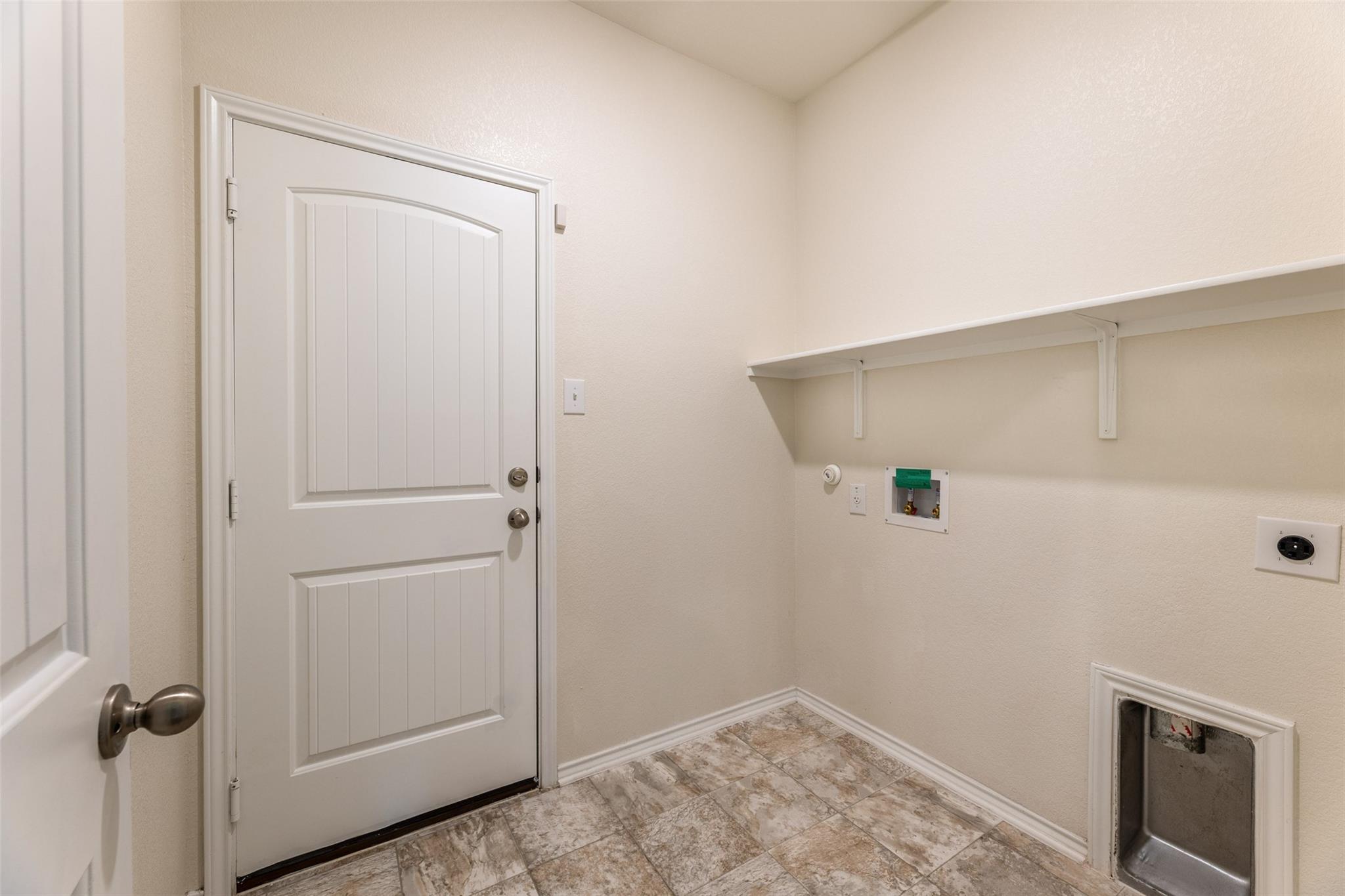 13709 Vigilance St Property Photo 29