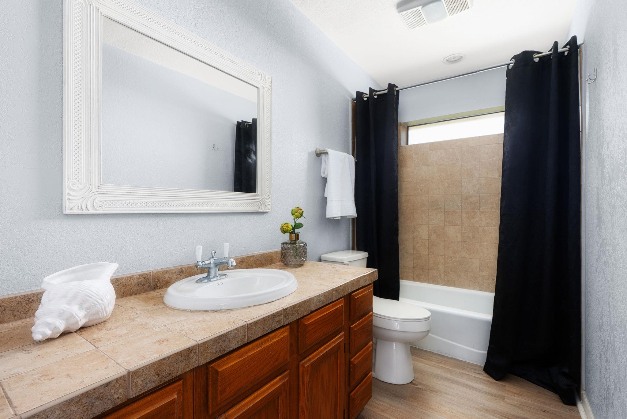 503 San Jacinto St Property Photo 15