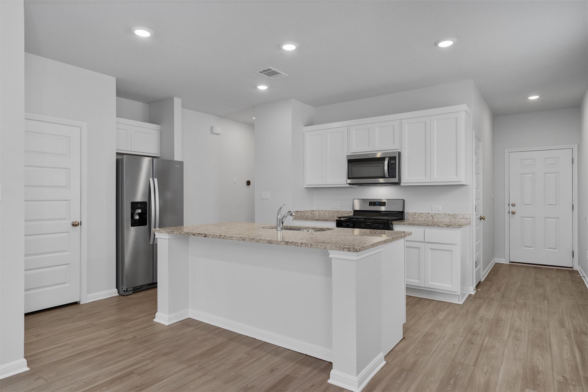 10613 Ridan Way Property Photo 4