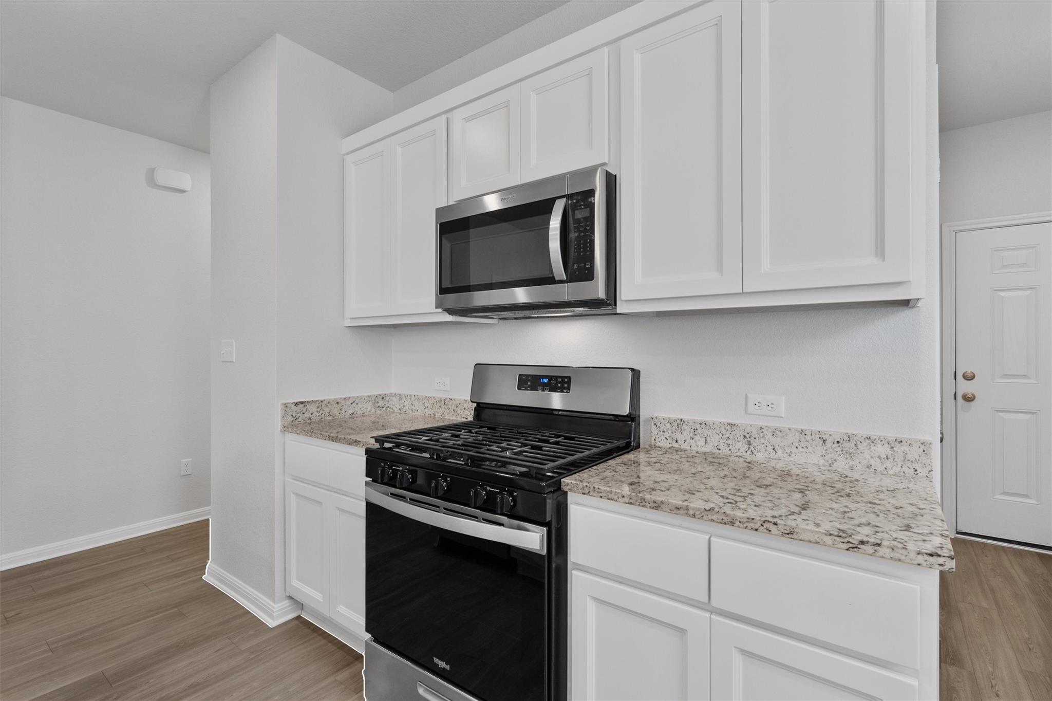 10613 Ridan Way Property Photo 7
