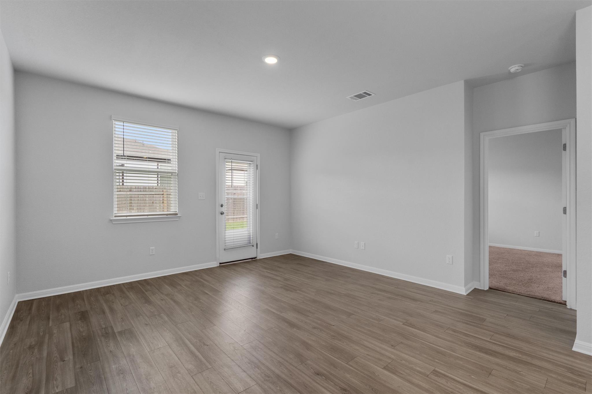 10613 Ridan Way Property Photo 10
