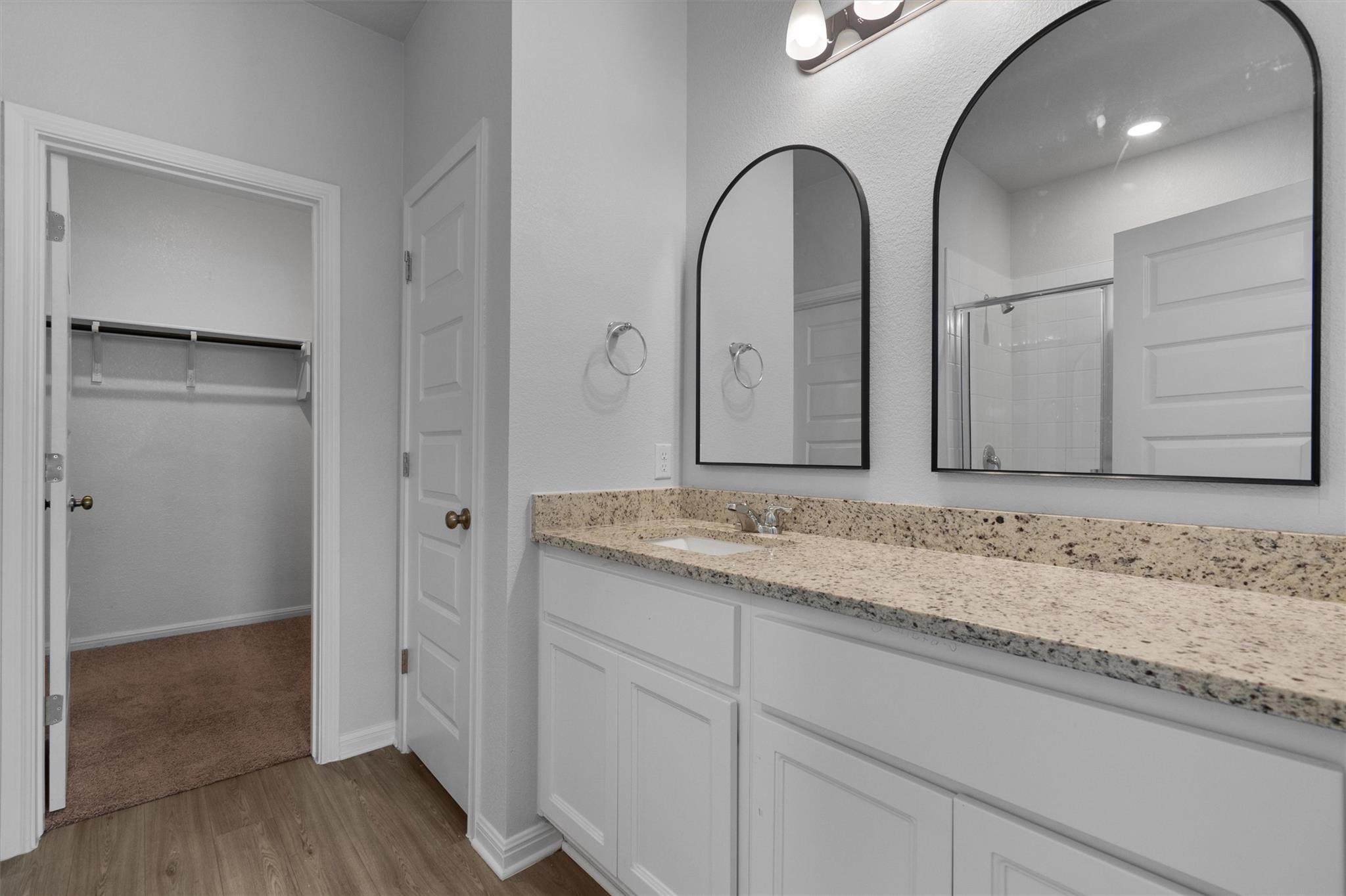 10613 Ridan Way Property Photo 16