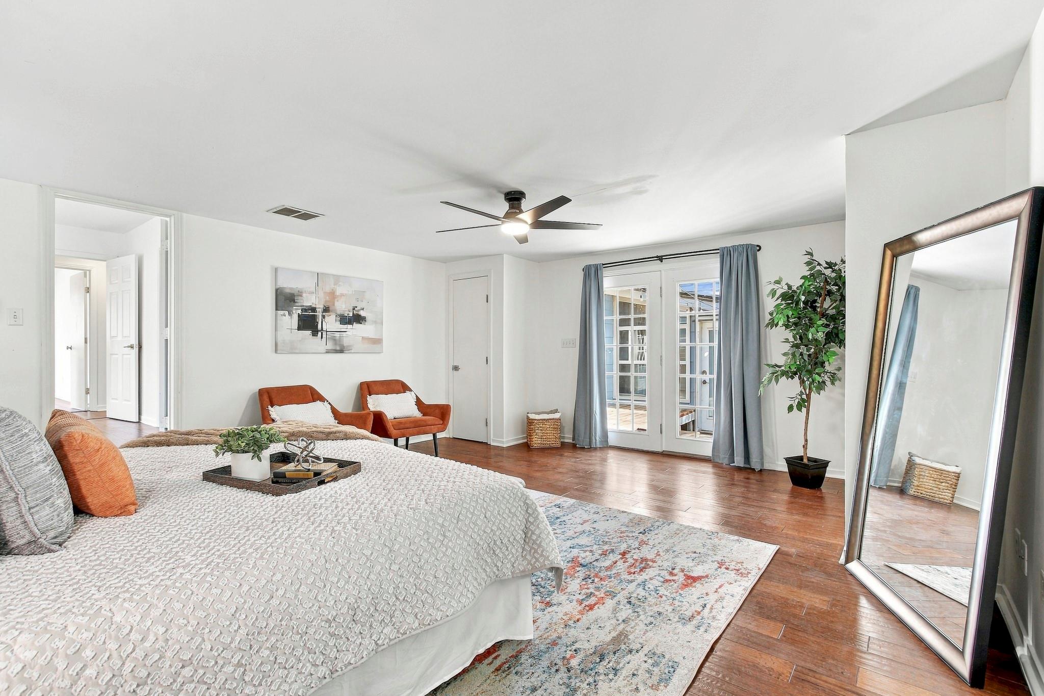 4501 Oakmont Blvd Property Photo 18