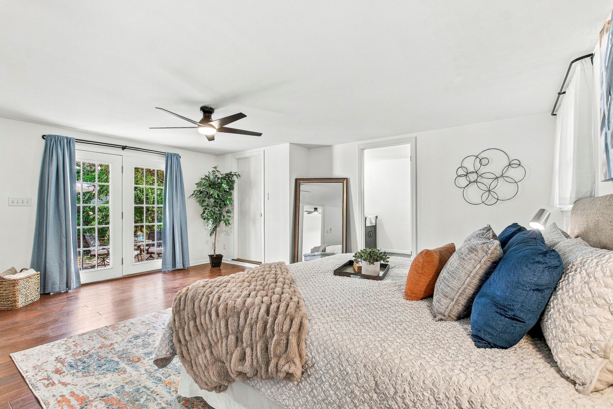 4501 Oakmont Blvd Property Photo 19