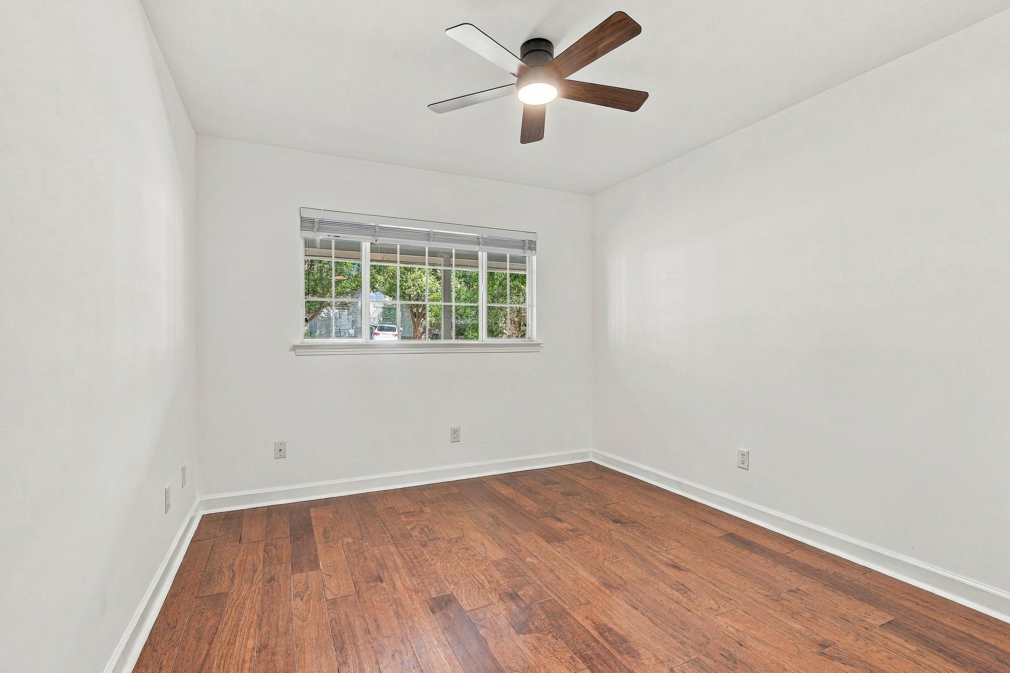 4501 Oakmont Blvd Property Photo 29