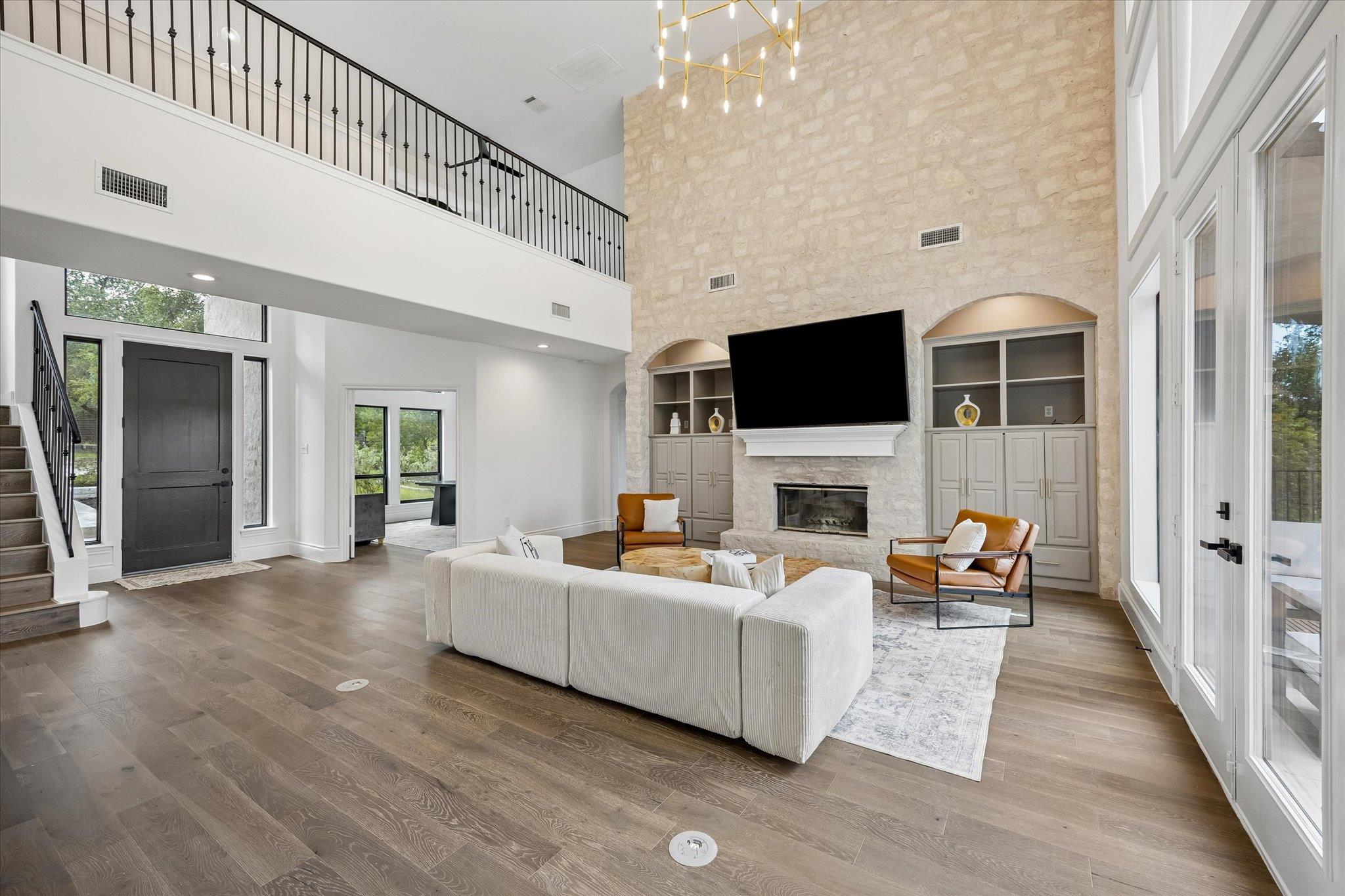 9339702 Property Photo 7