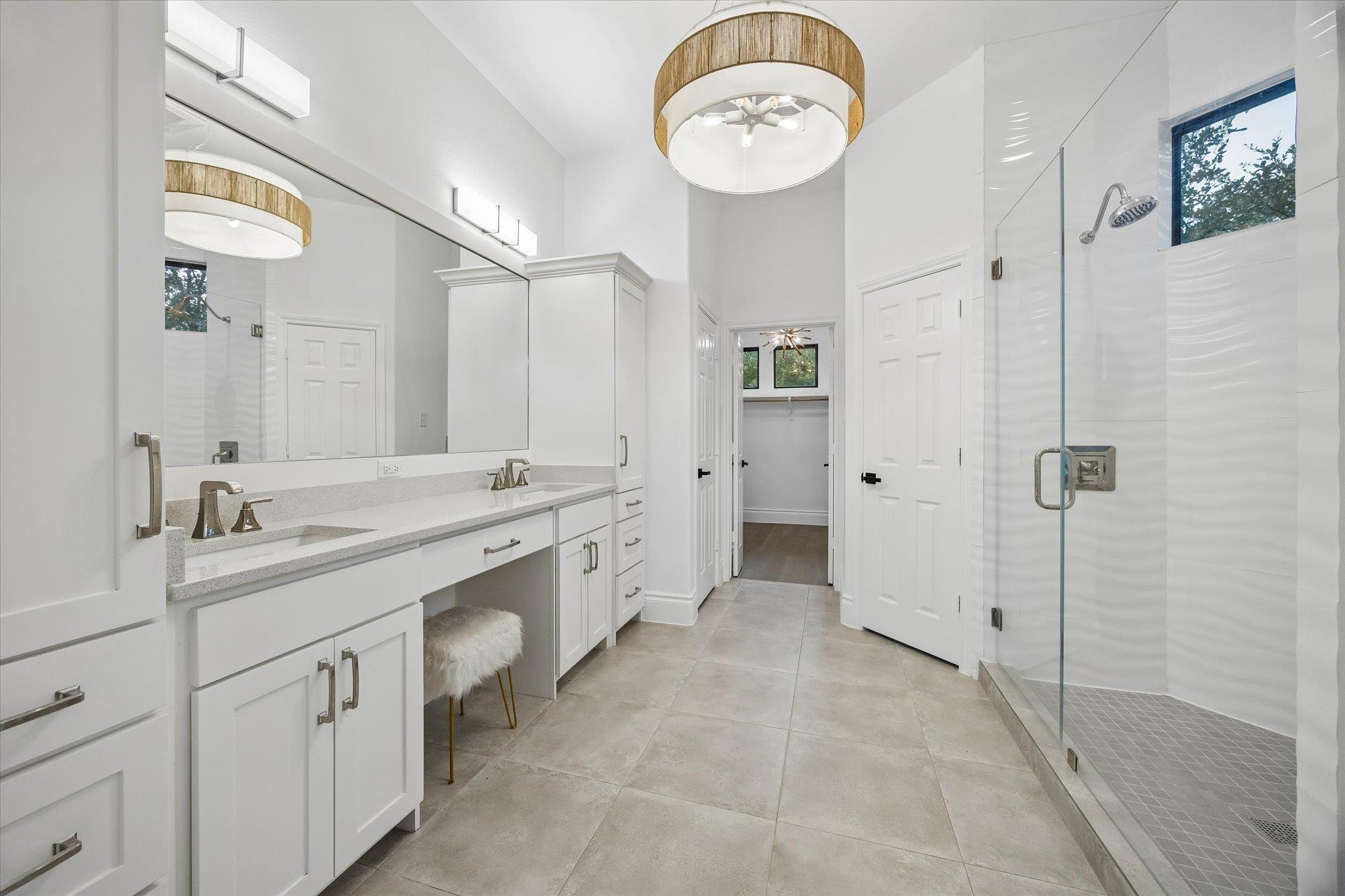9339702 Property Photo 16