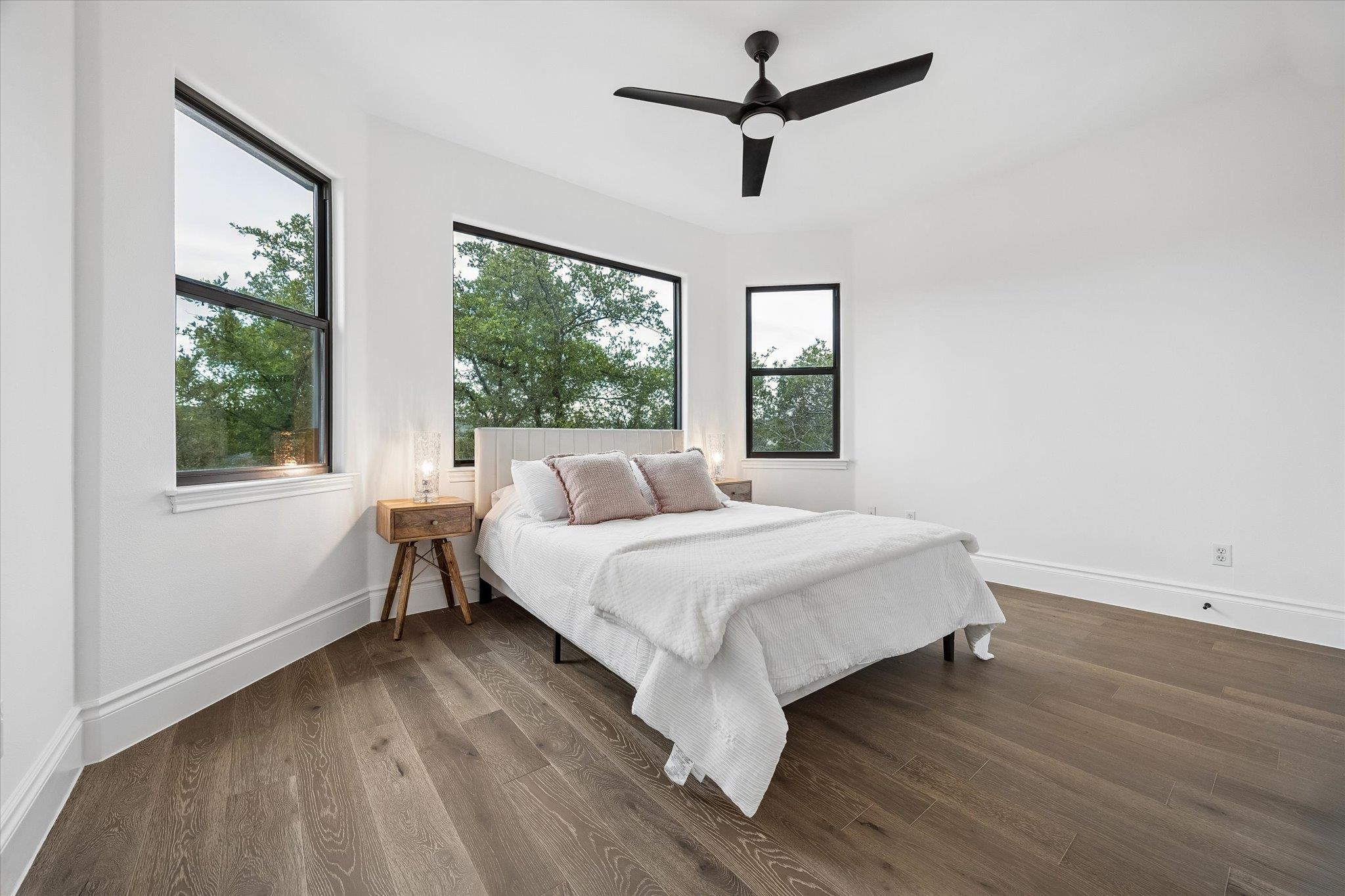9339702 Property Photo 21