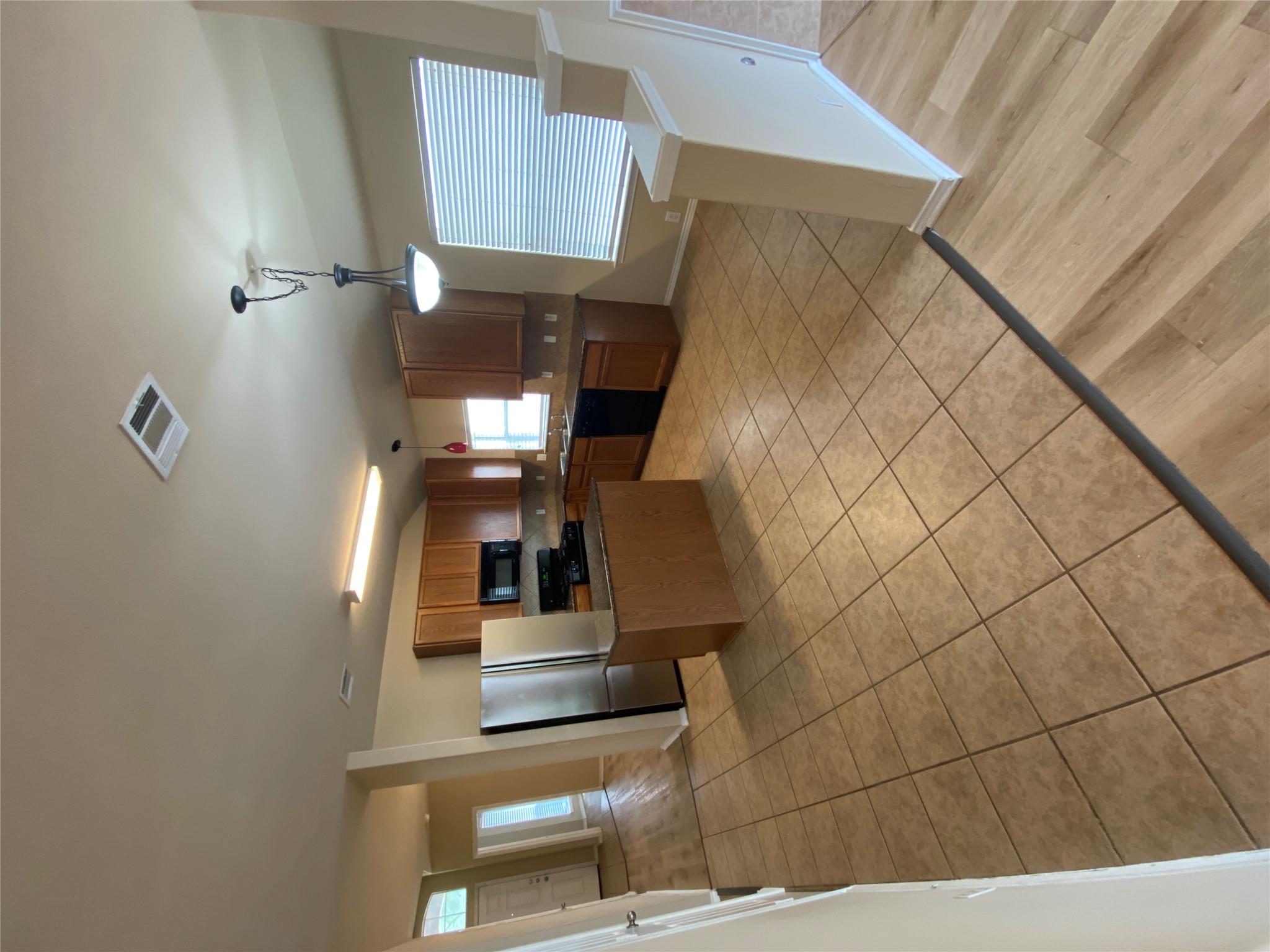 2307 Paradise Ridge Dr Property Photo 4