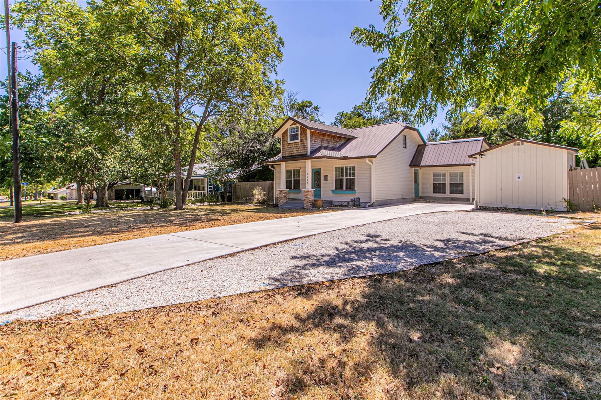 1608 Hutto Rd Property Photo 25