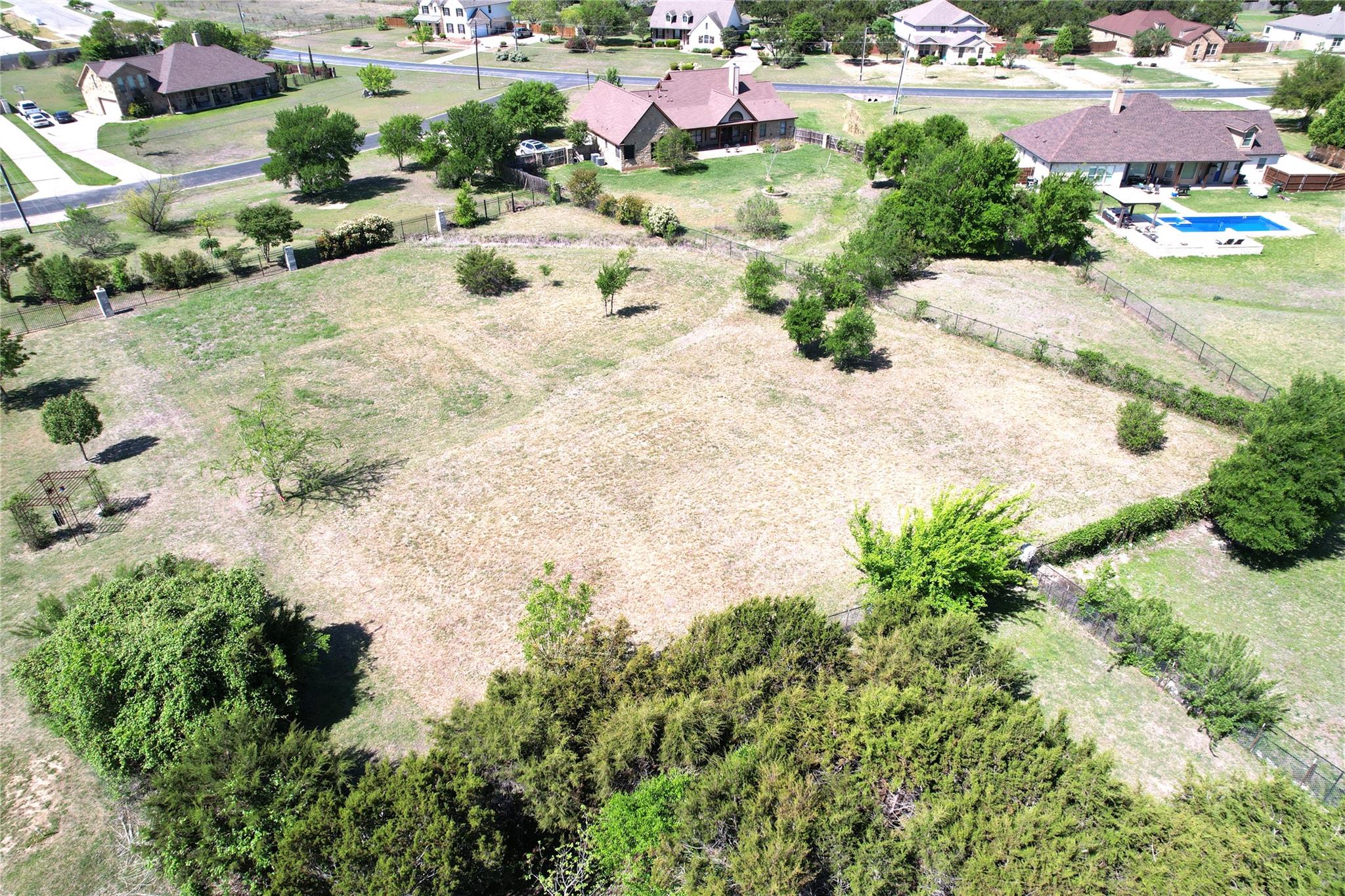 105 Stallion Way Property Photo 5