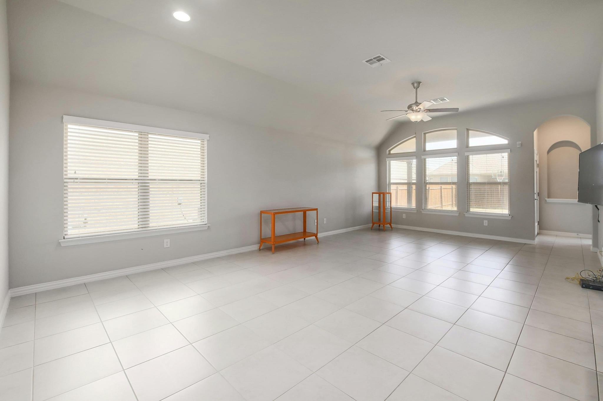 3916 Joshs Cv Property Photo 4